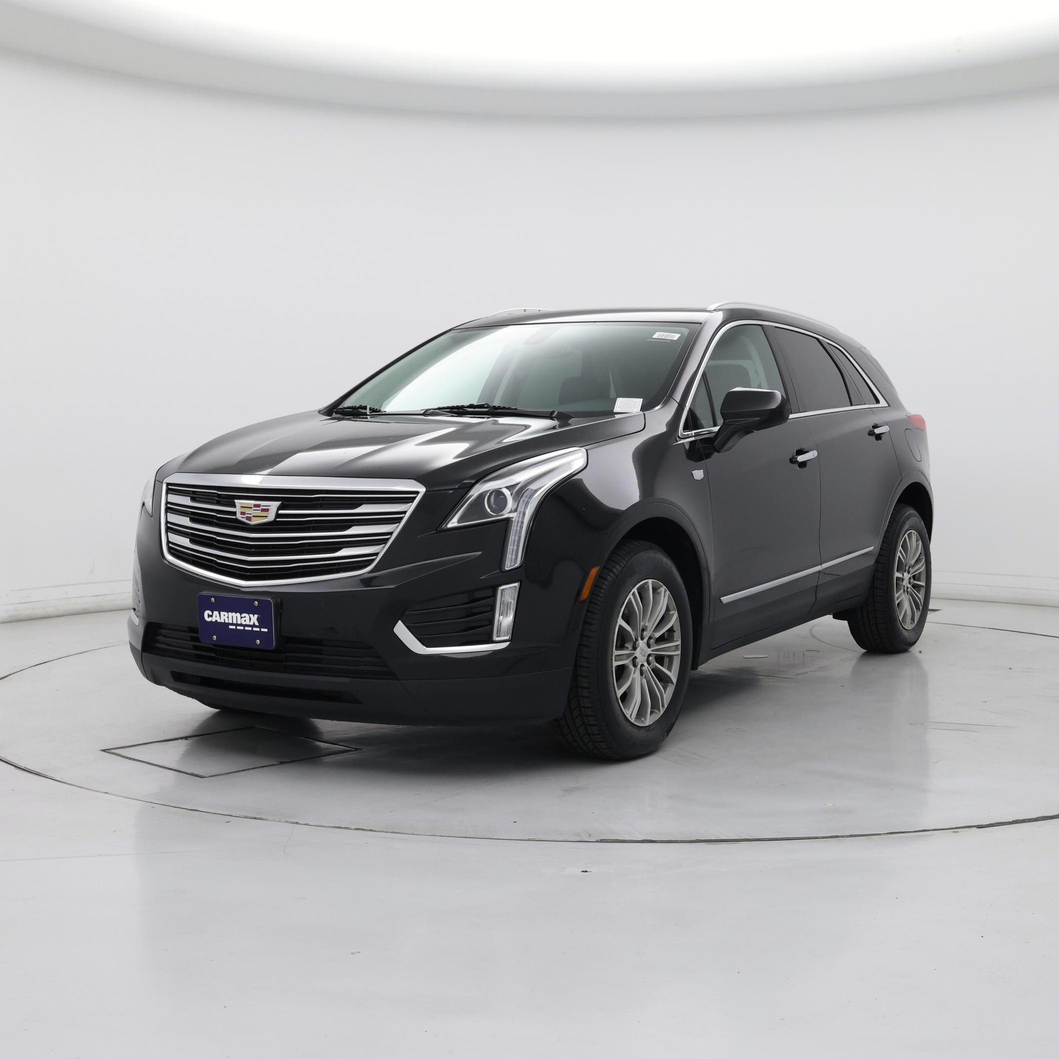 Thumbnail: 2017 Cadillac XT5 - 4