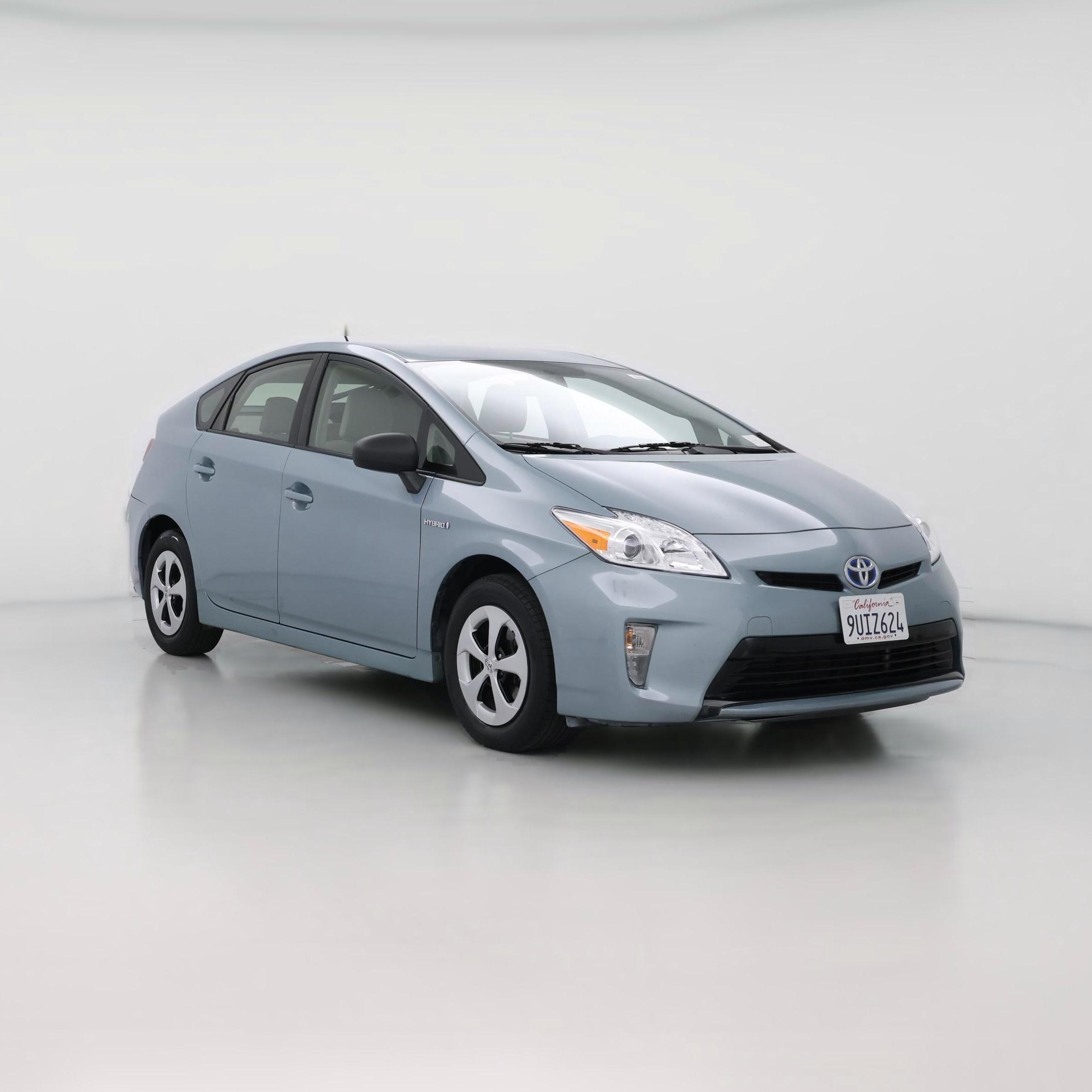 Thumbnail: 2015 Toyota Prius - 1