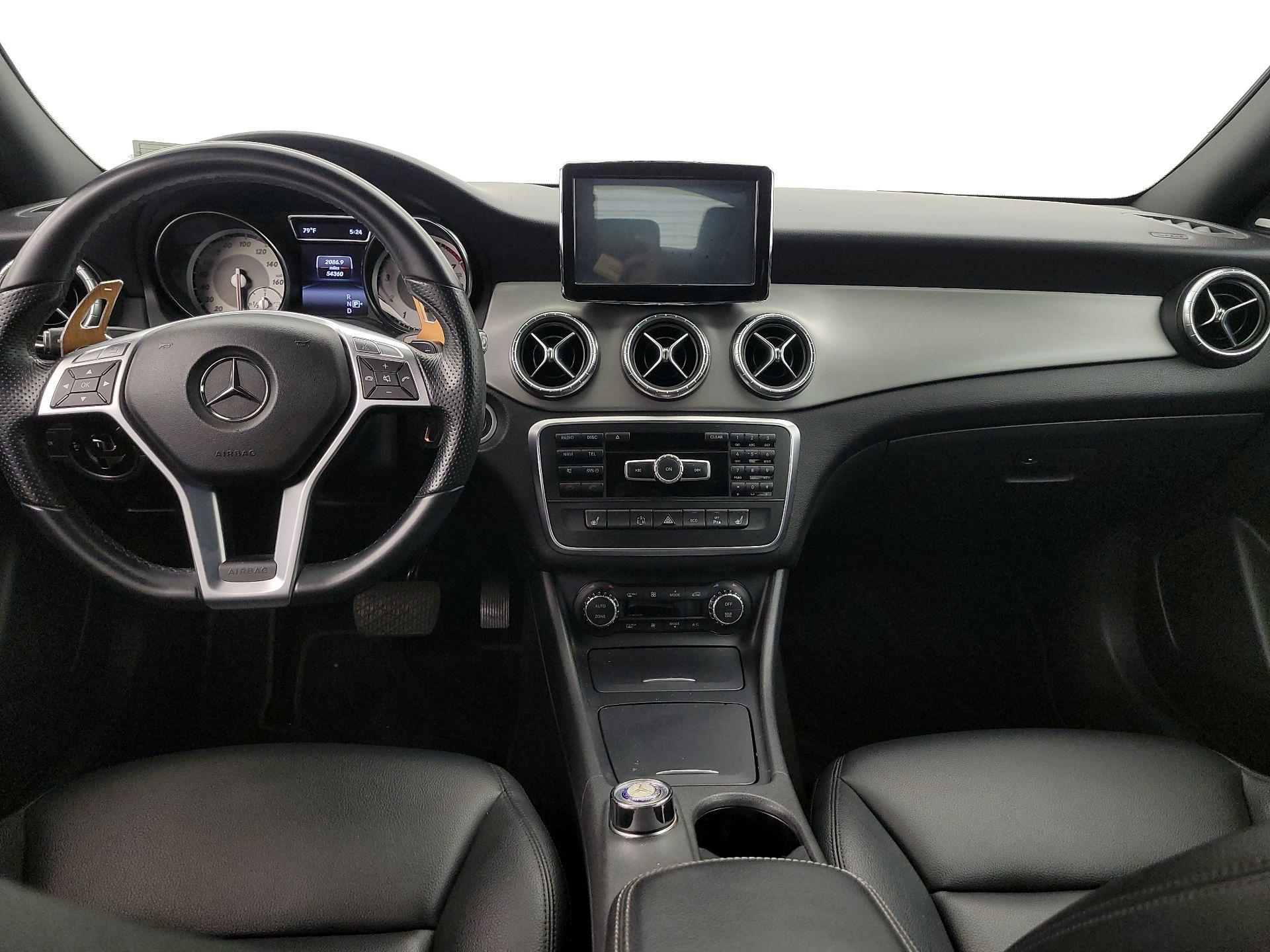 Thumbnail: 2014 Mercedes-Benz CLA - 9