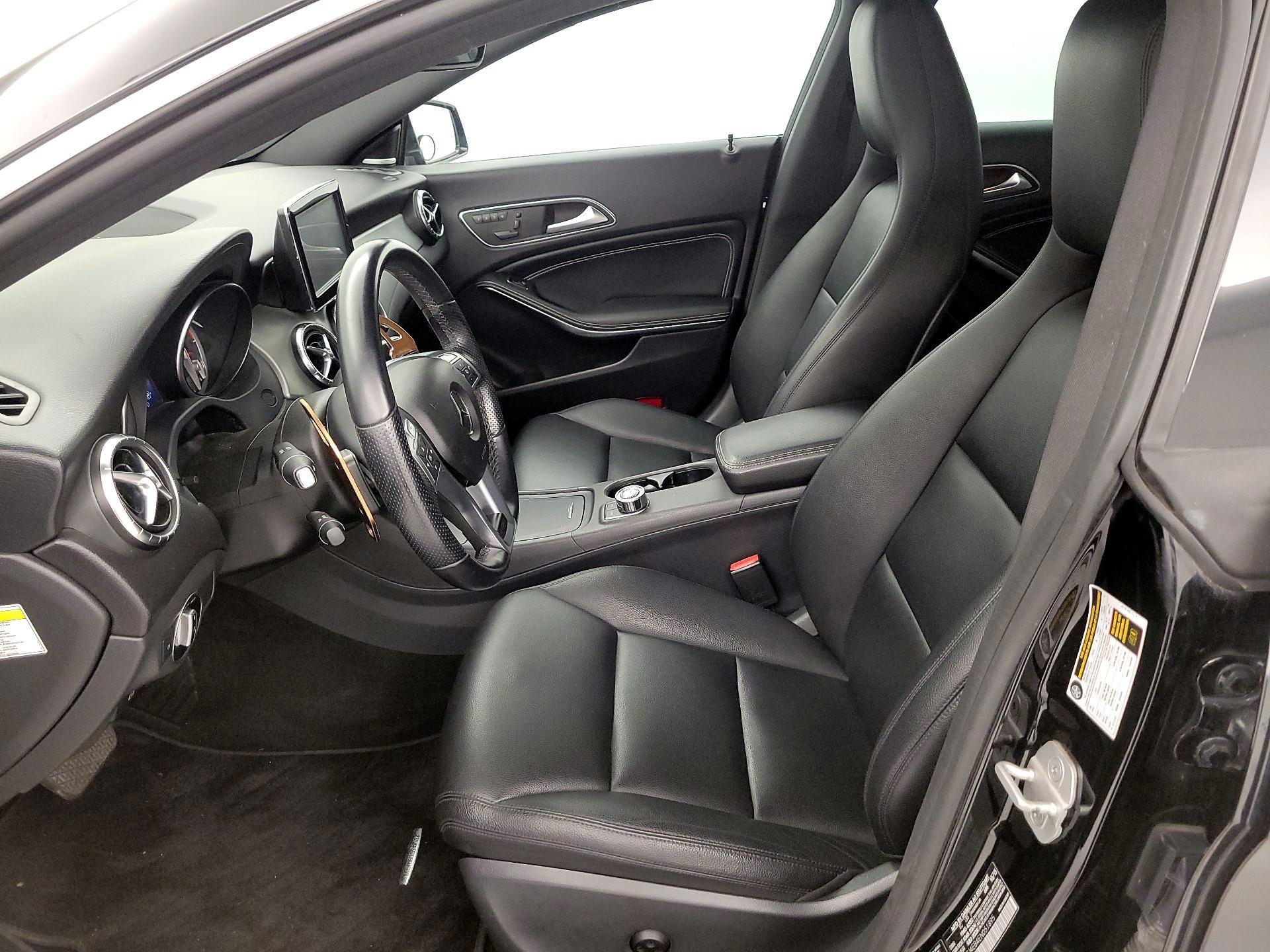 Thumbnail: 2014 Mercedes-Benz CLA - 11