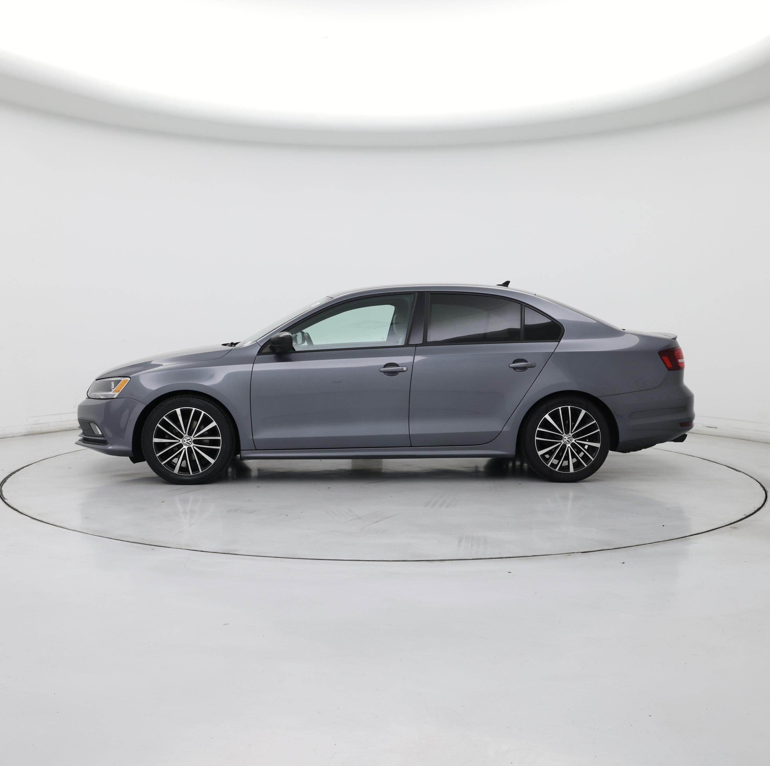 Thumbnail: 2016 Volkswagen Jetta - 3