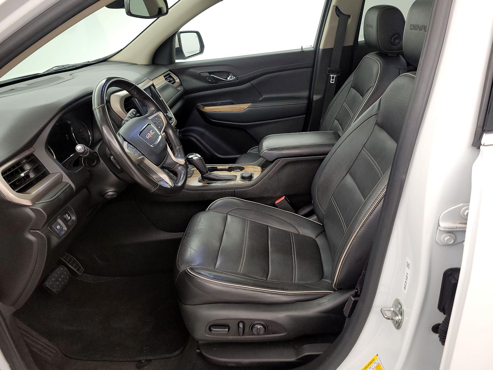 Thumbnail: 2019 GMC Acadia - 11