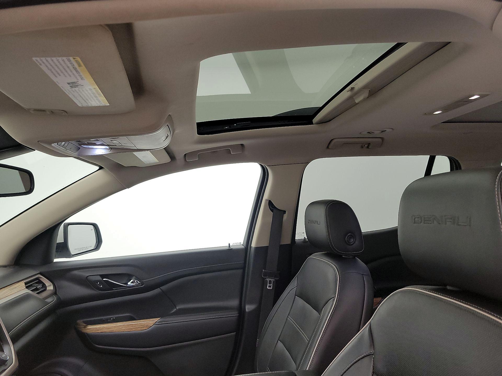 Thumbnail: 2019 GMC Acadia - 18