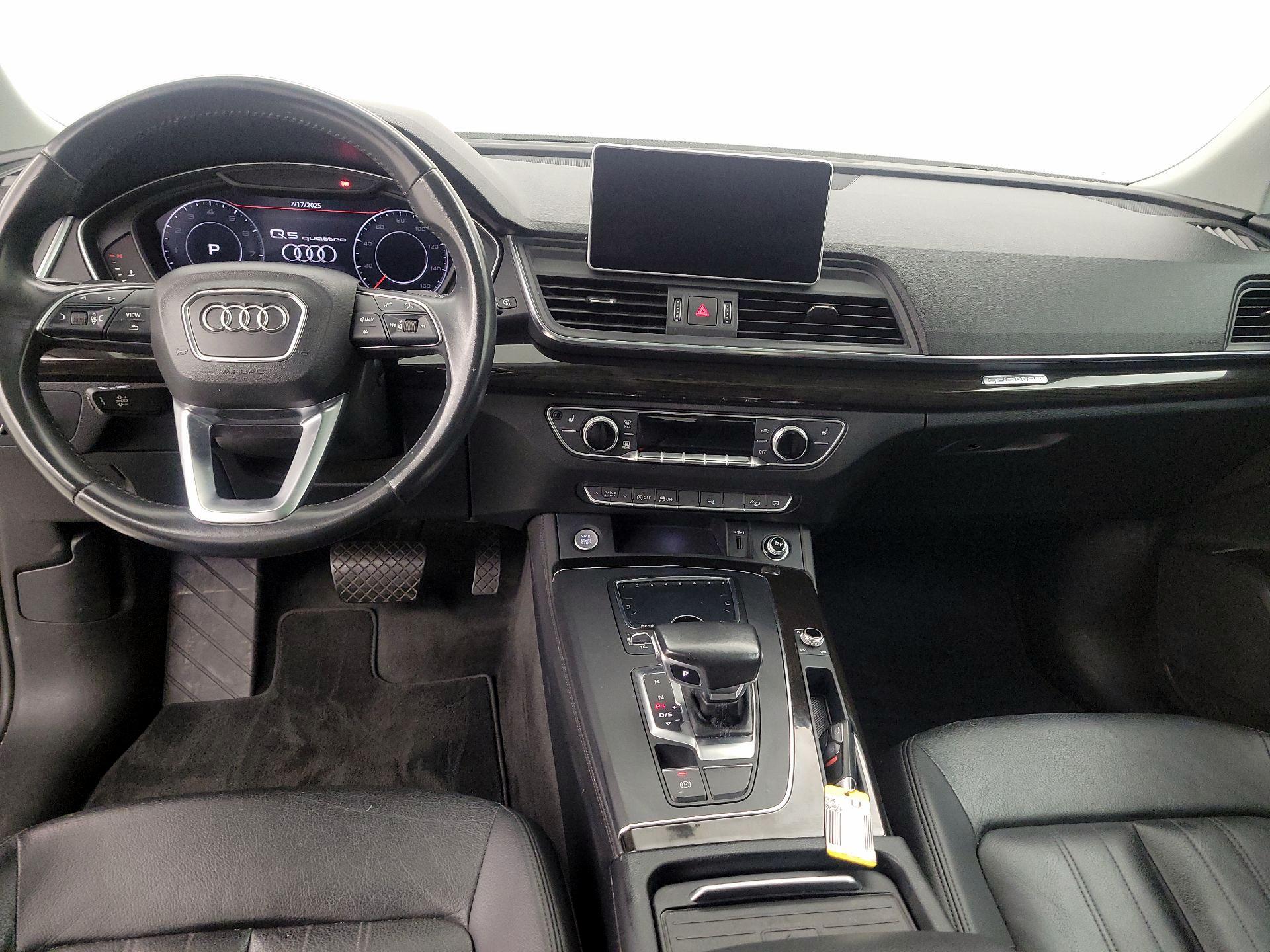 Thumbnail: 2019 Audi Q5 - 9