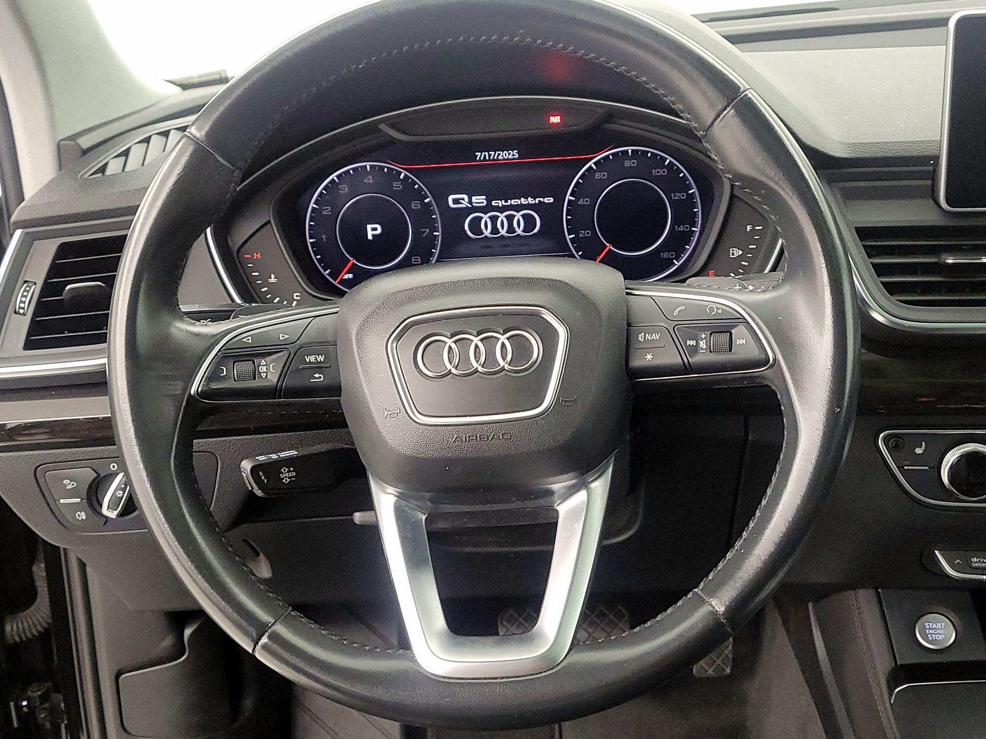 Thumbnail: 2019 Audi Q5 - 10