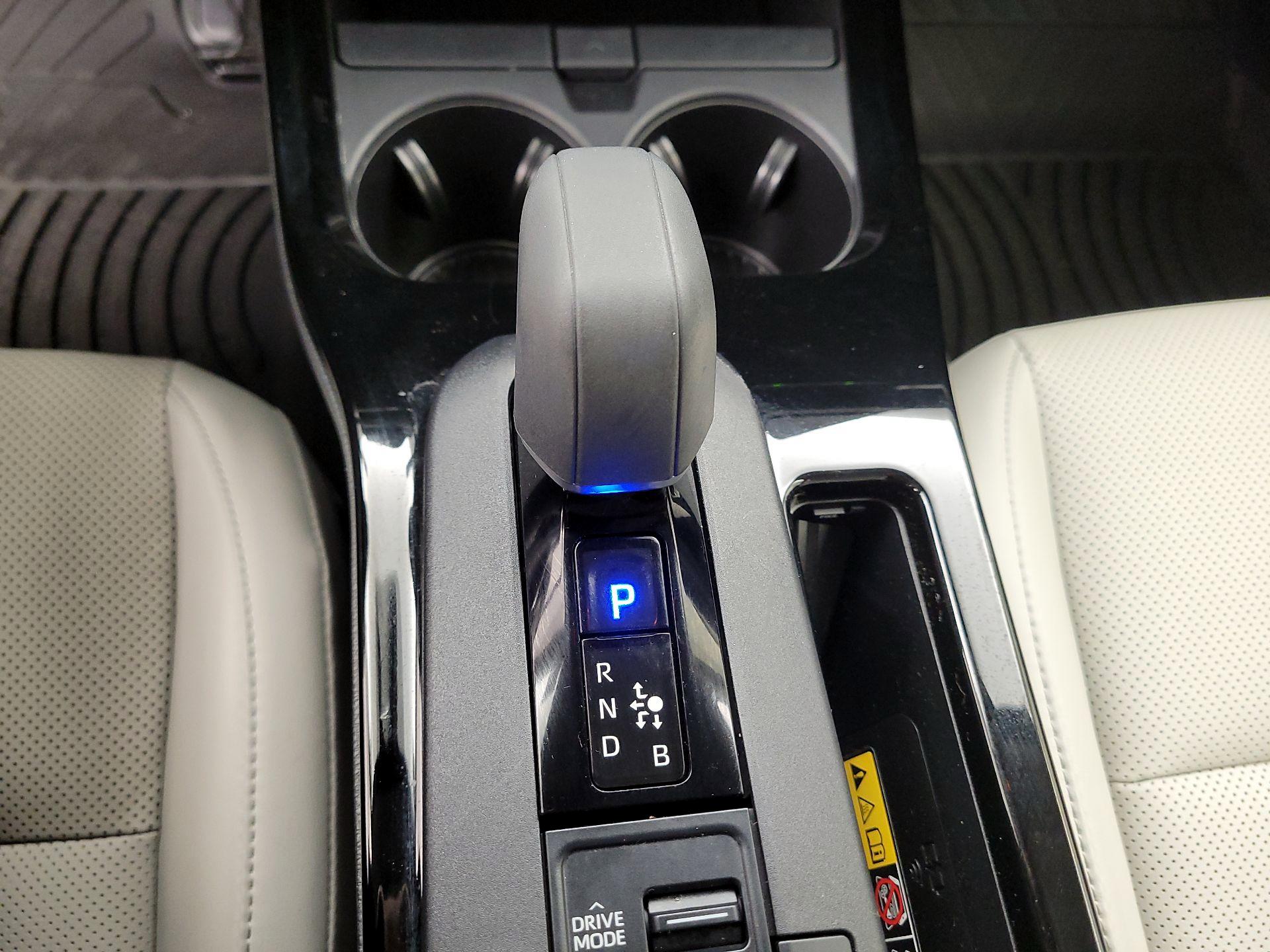Thumbnail: 2023 Toyota Prius - 16