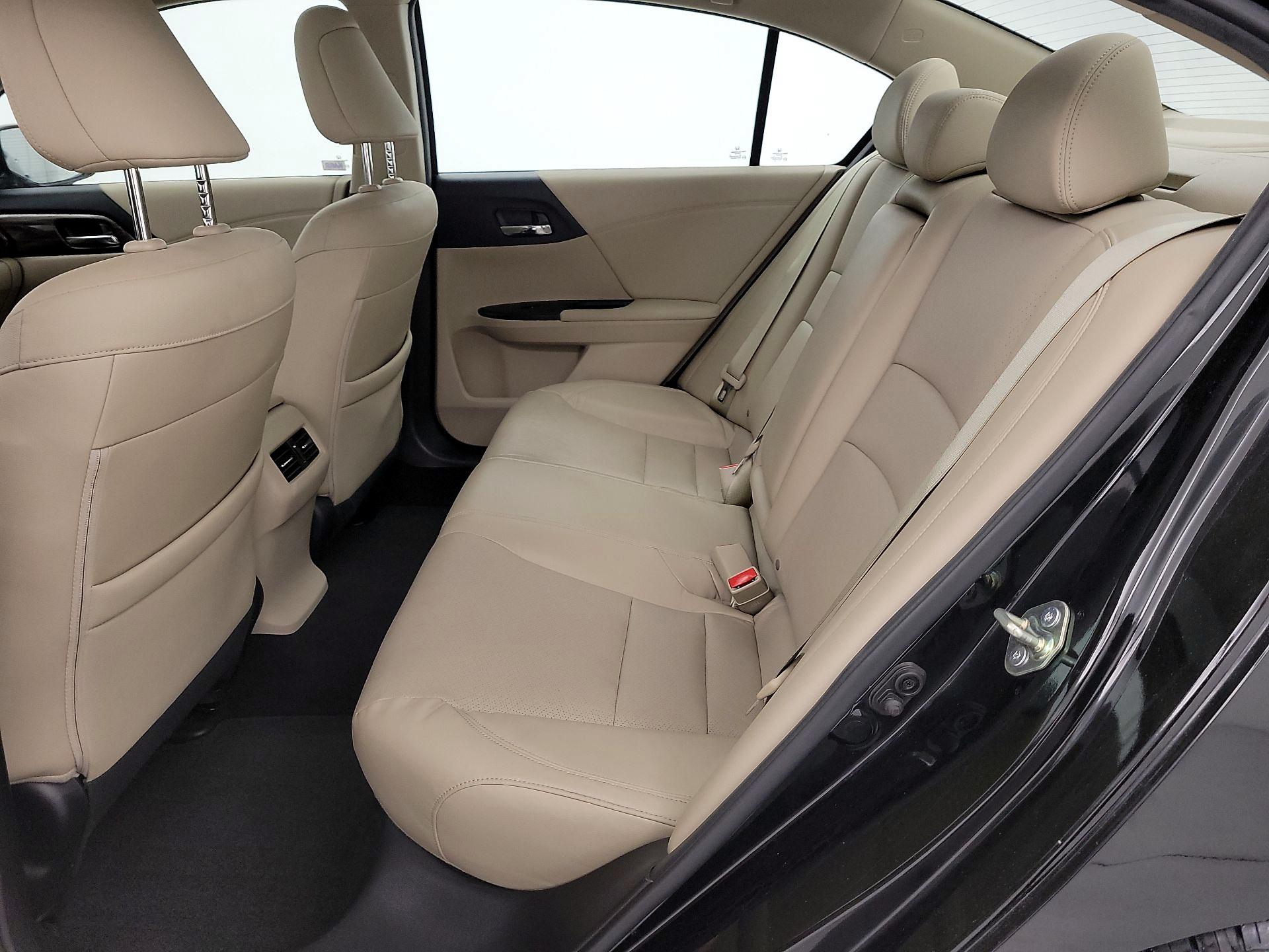 Thumbnail: 2016 Honda Accord - 20