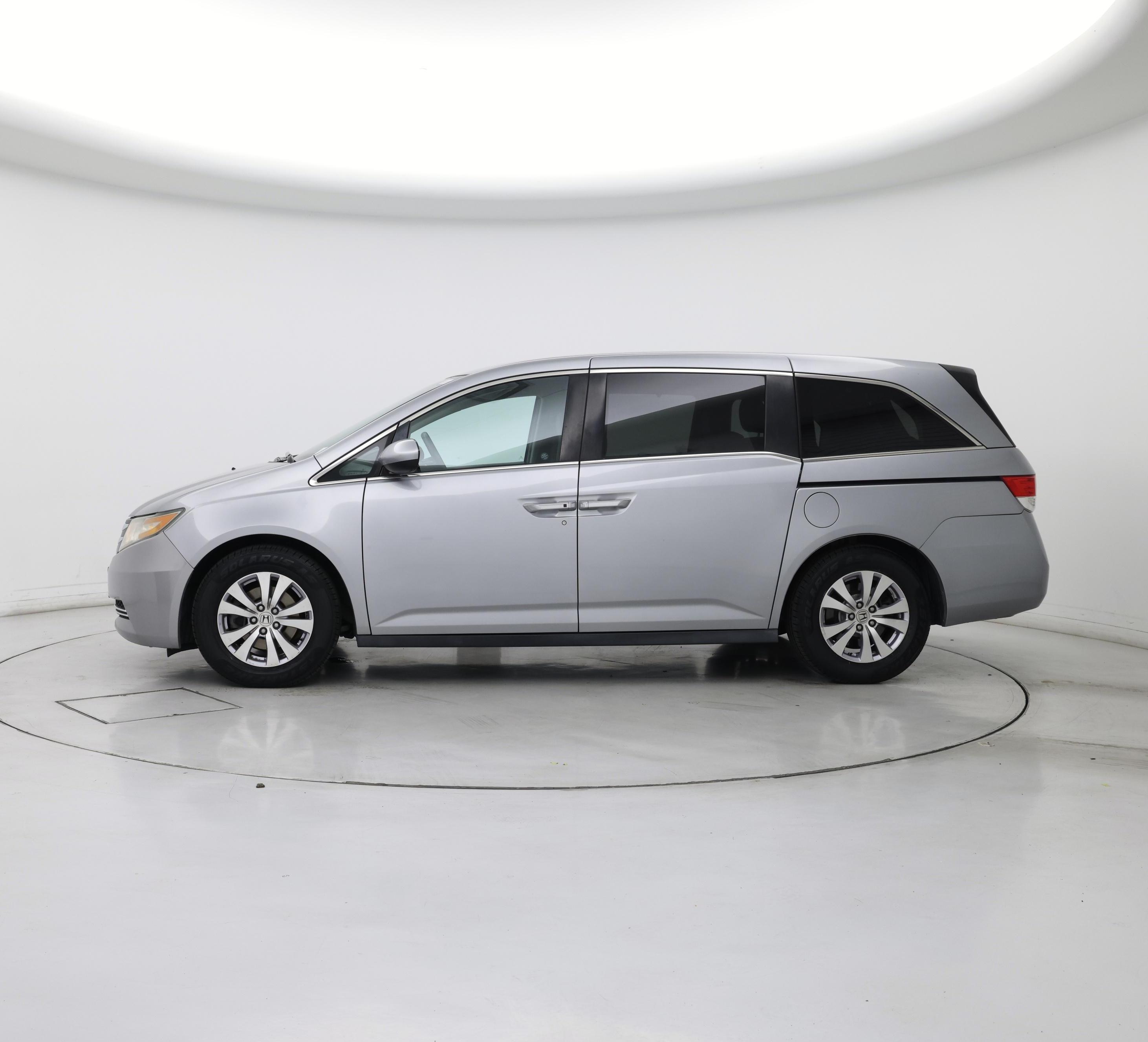 Thumbnail: 2016 Honda Odyssey - 3