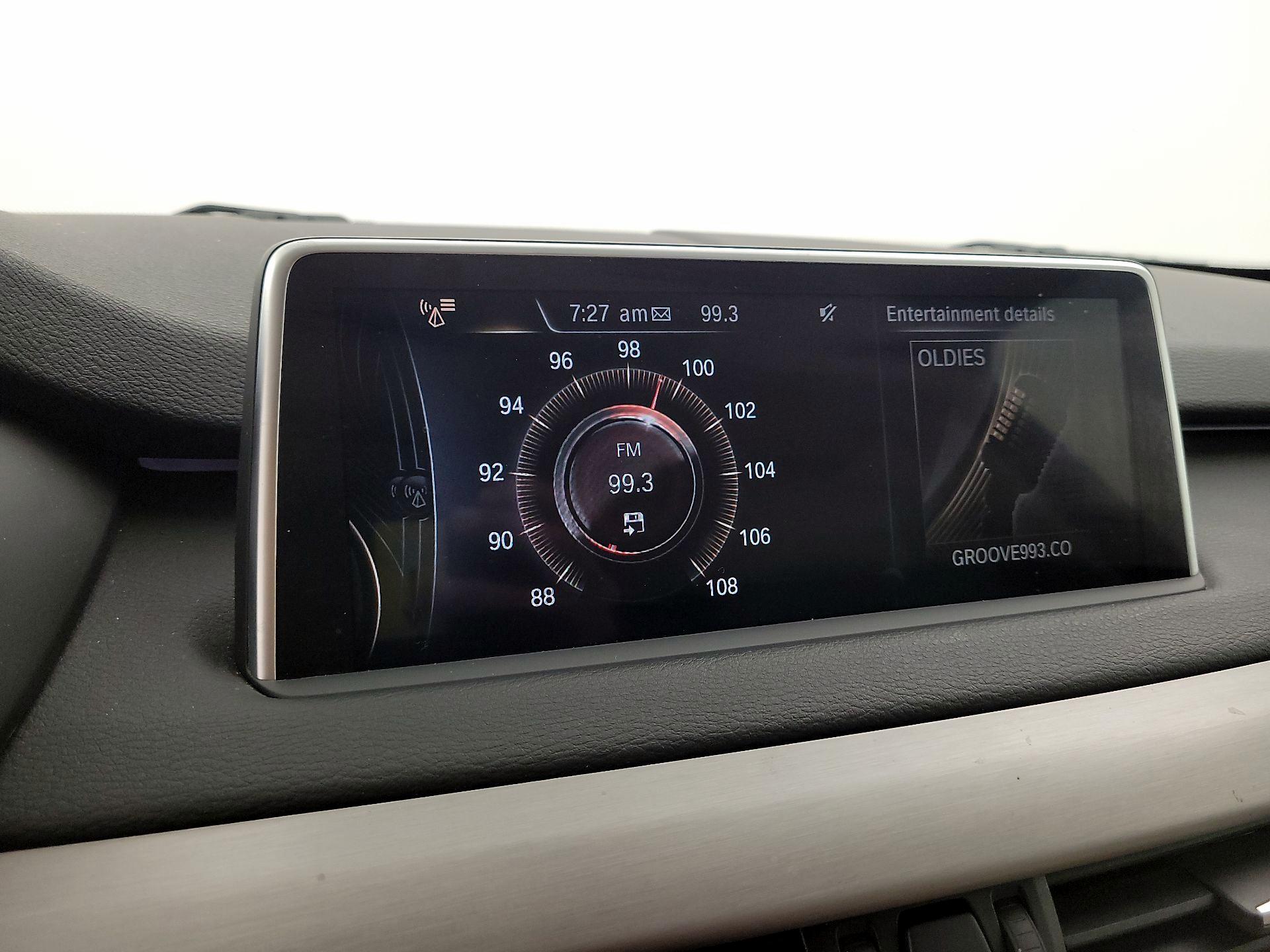 Thumbnail: 2015 BMW X5 - 16