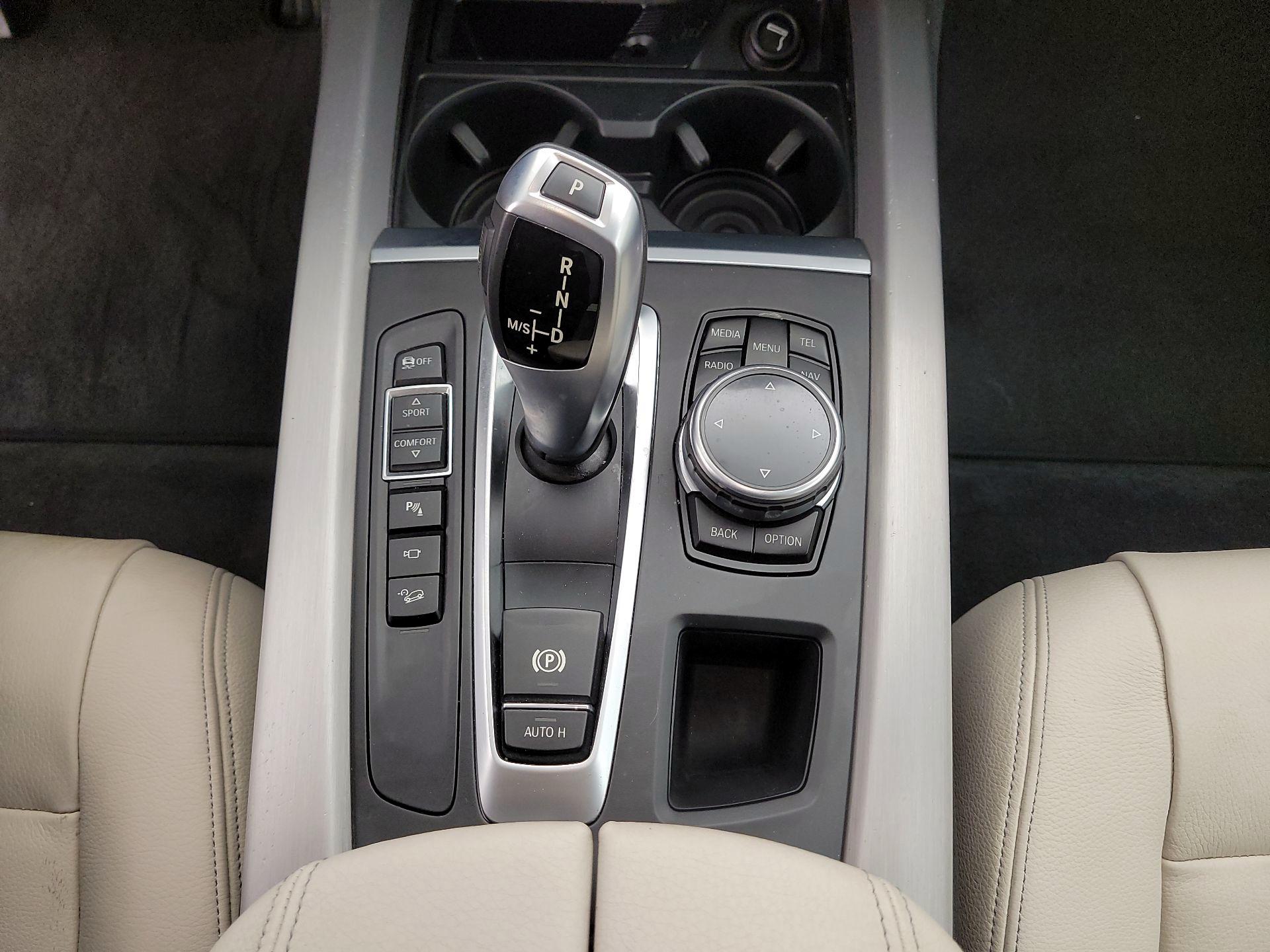 Thumbnail: 2015 BMW X5 - 18