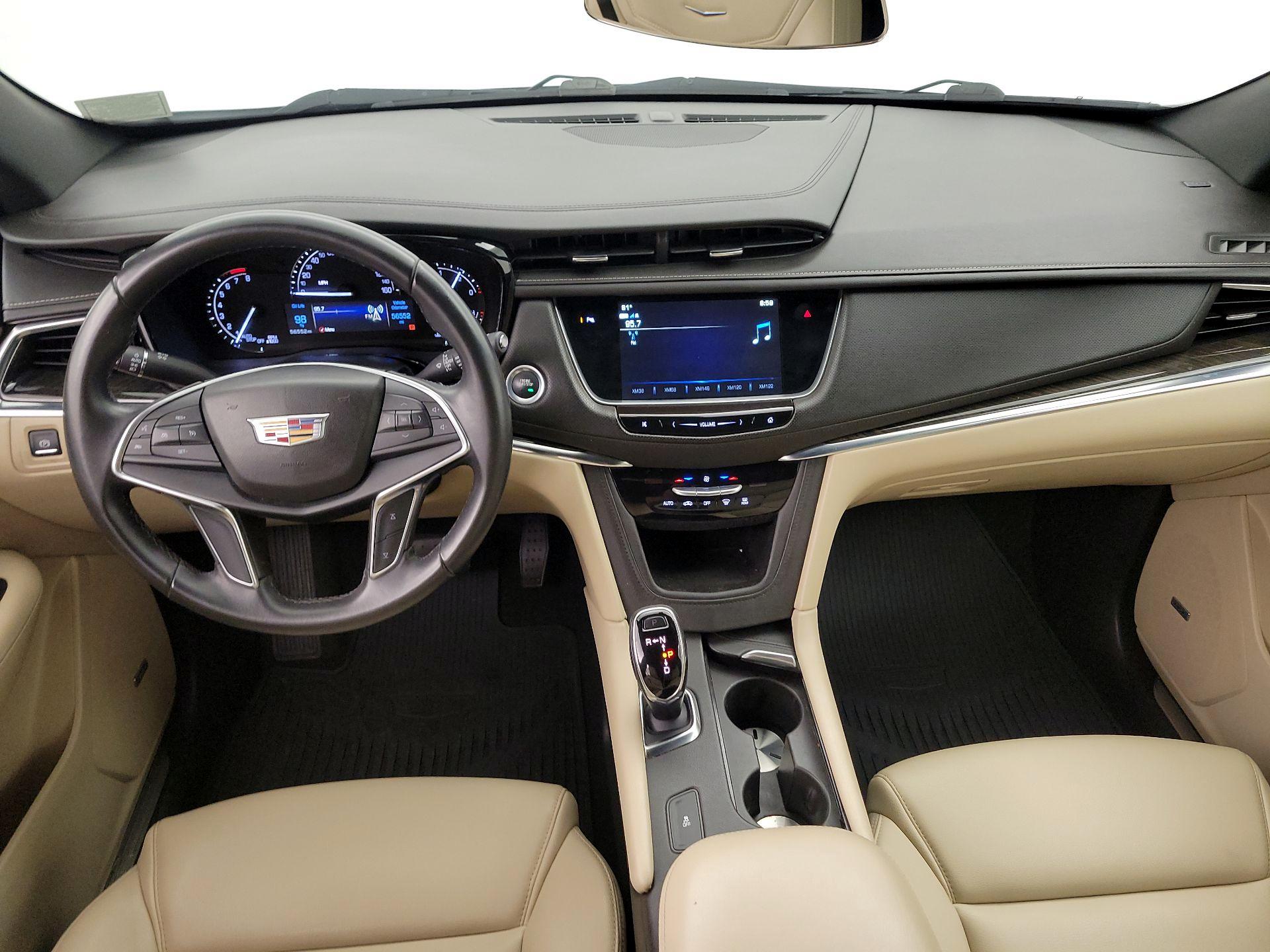 Thumbnail: 2018 Cadillac XT5 - 9
