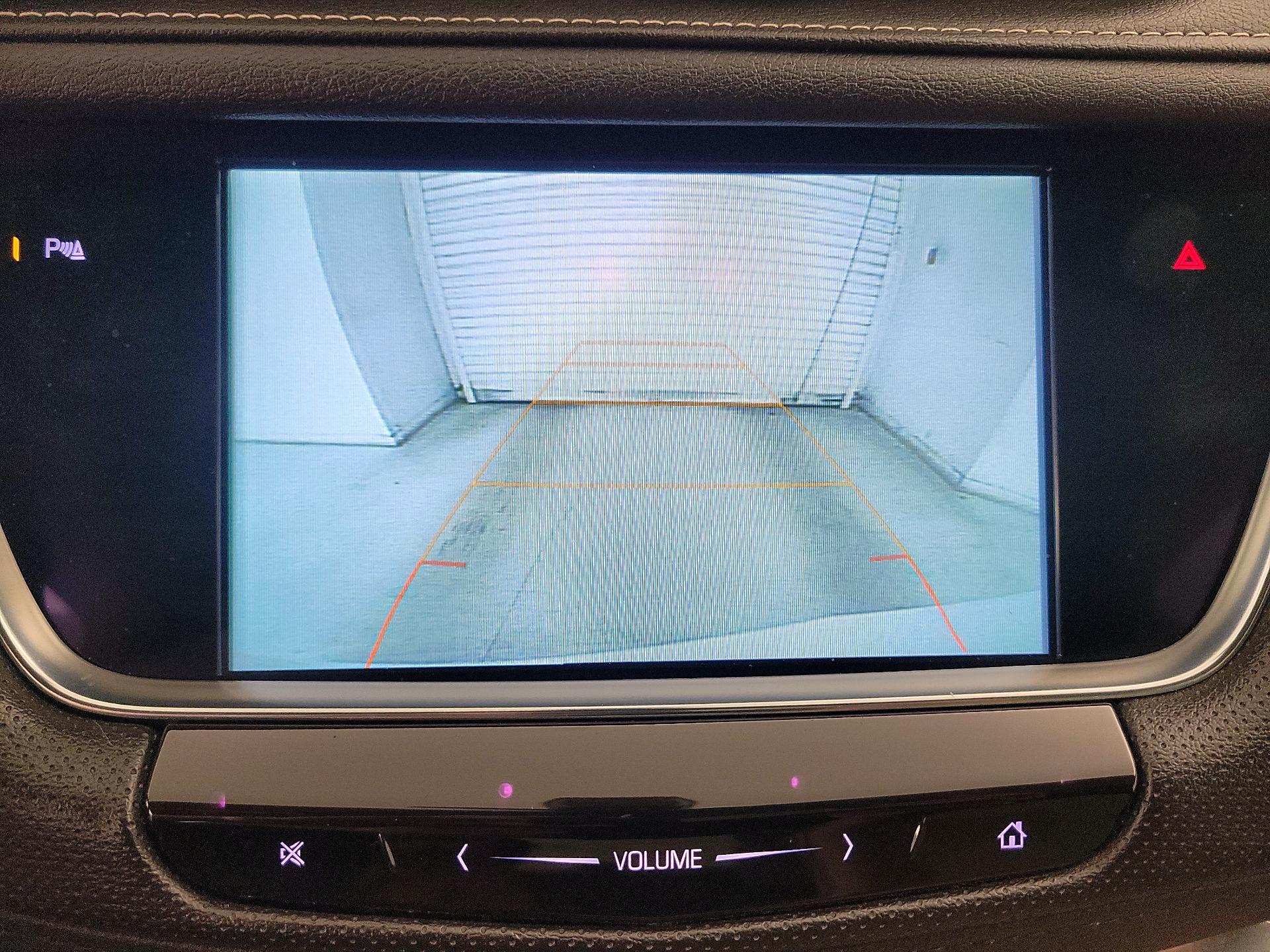 Thumbnail: 2018 Cadillac XT5 - 14