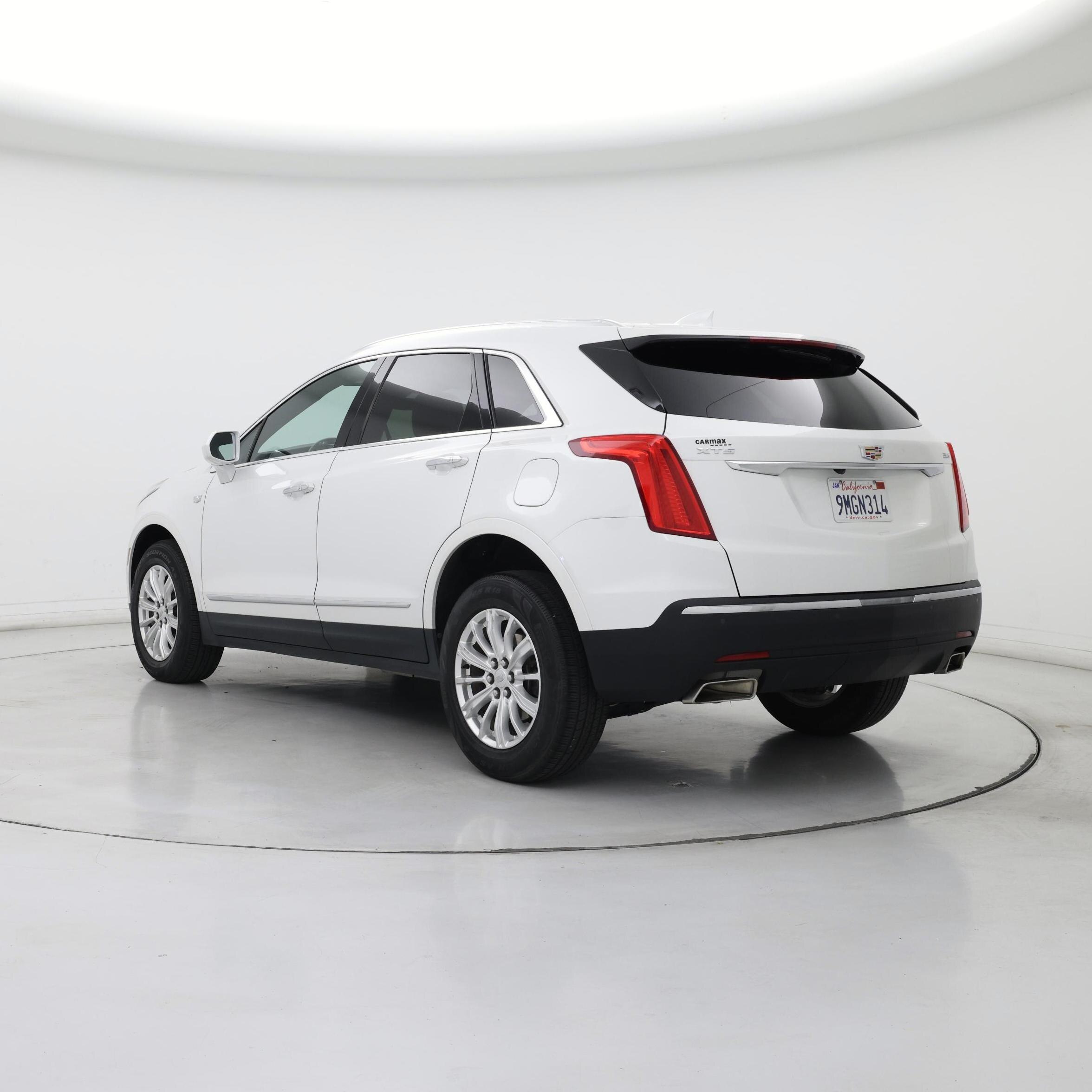 Thumbnail: 2018 Cadillac XT5 - 2