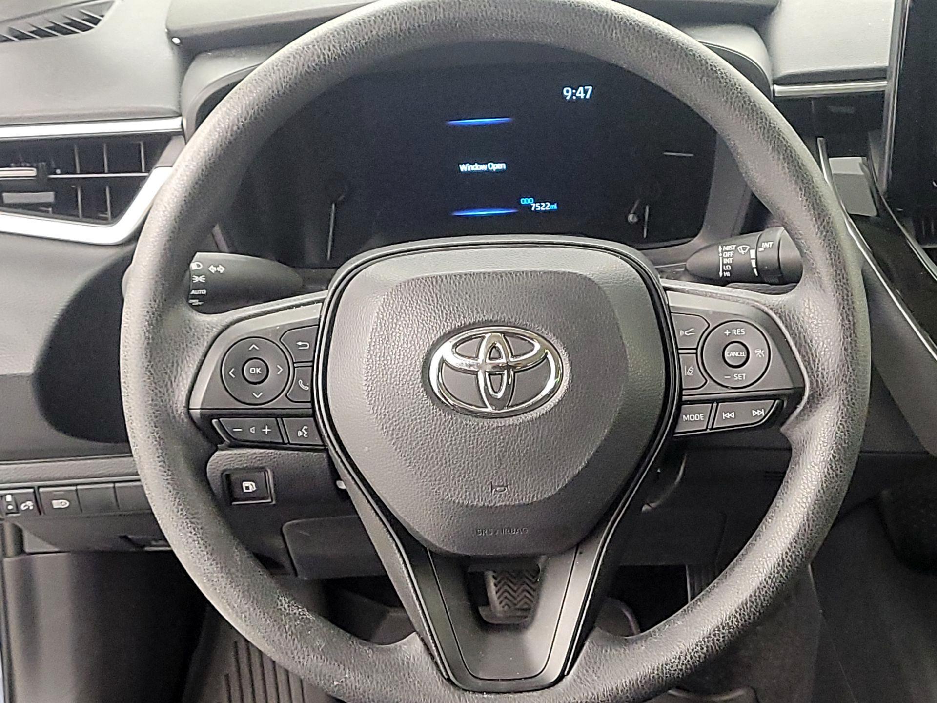 Thumbnail: 2022 Toyota Corolla - 10