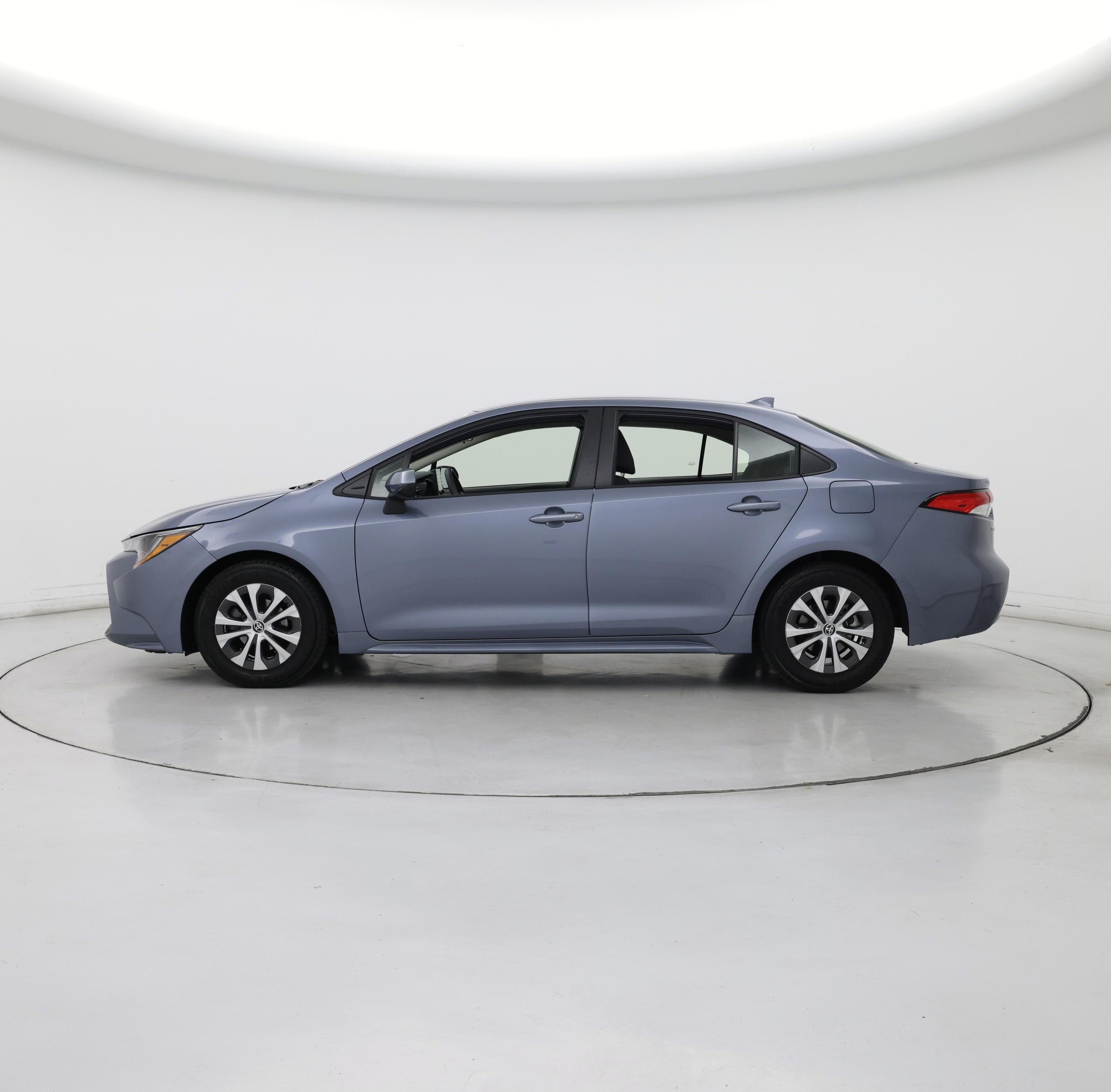 Thumbnail: 2022 Toyota Corolla - 3