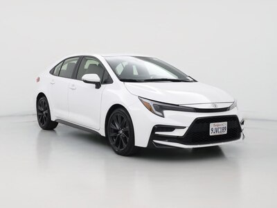 White 2024 Toyota Corolla SE