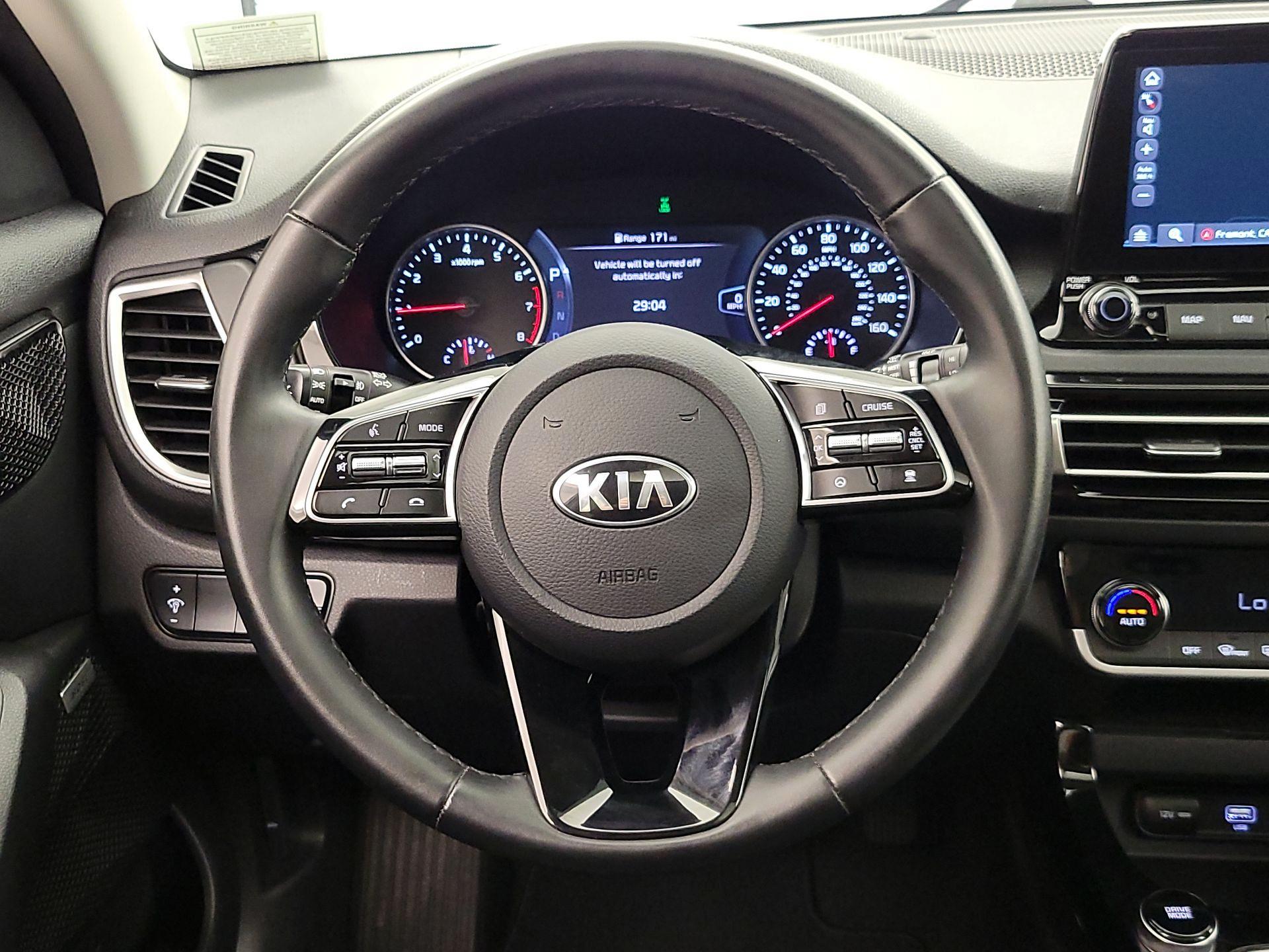 Thumbnail: 2021 Kia Seltos - 10