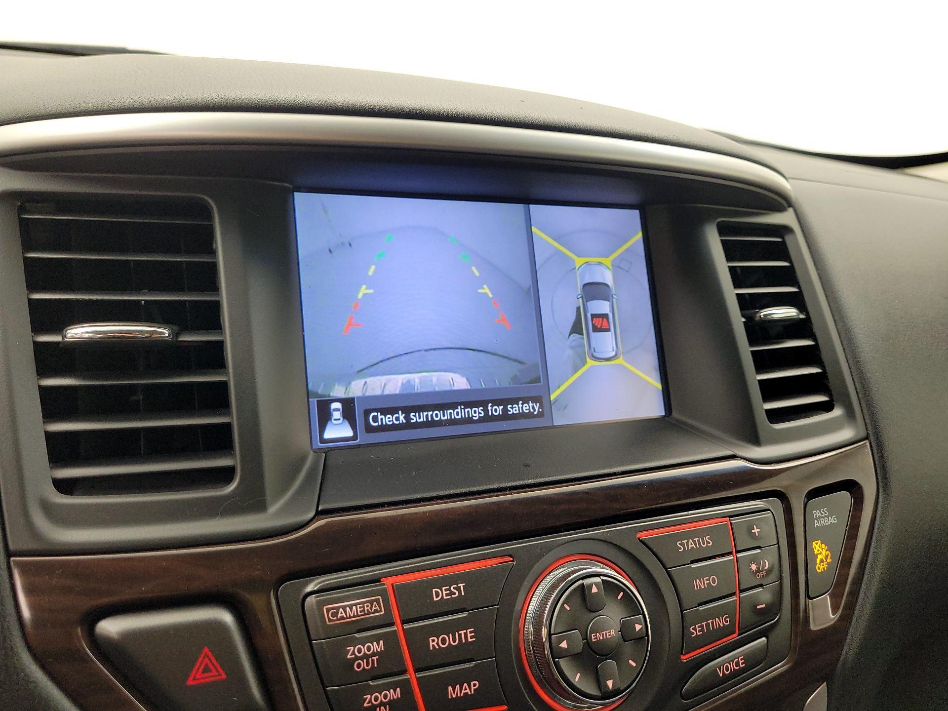 Thumbnail: 2015 Nissan Pathfinder - 15