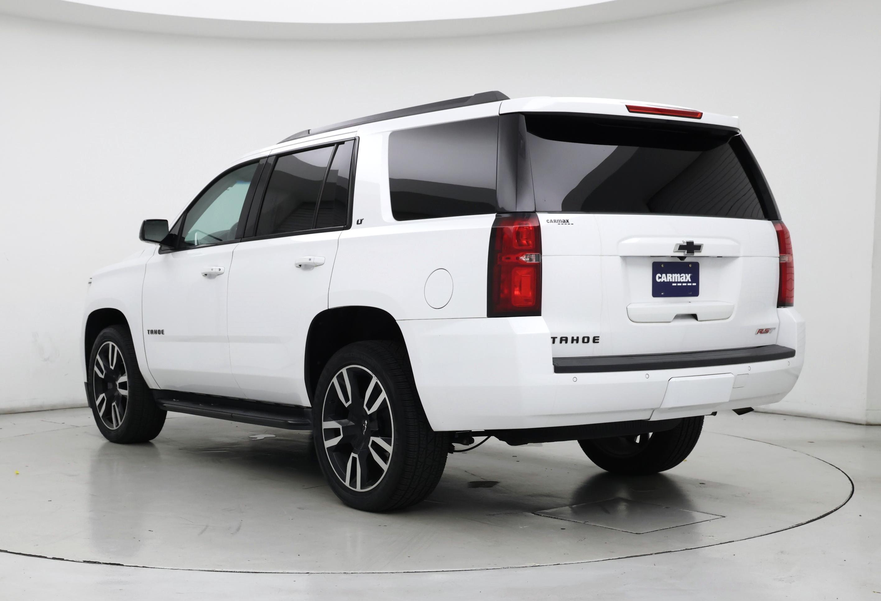 Thumbnail: 2020 Chevrolet Tahoe - 2