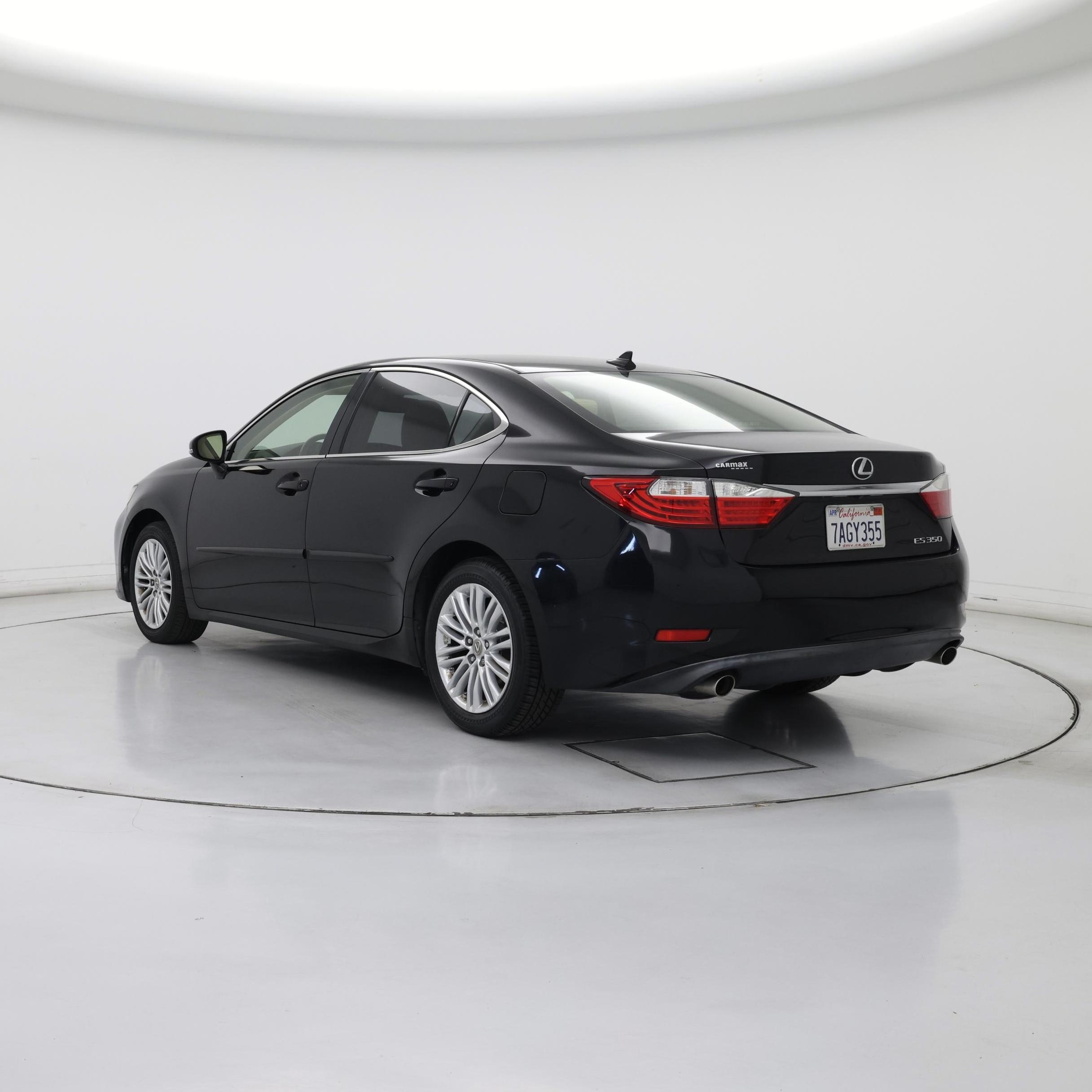 Thumbnail: 2013 Lexus ES - 2