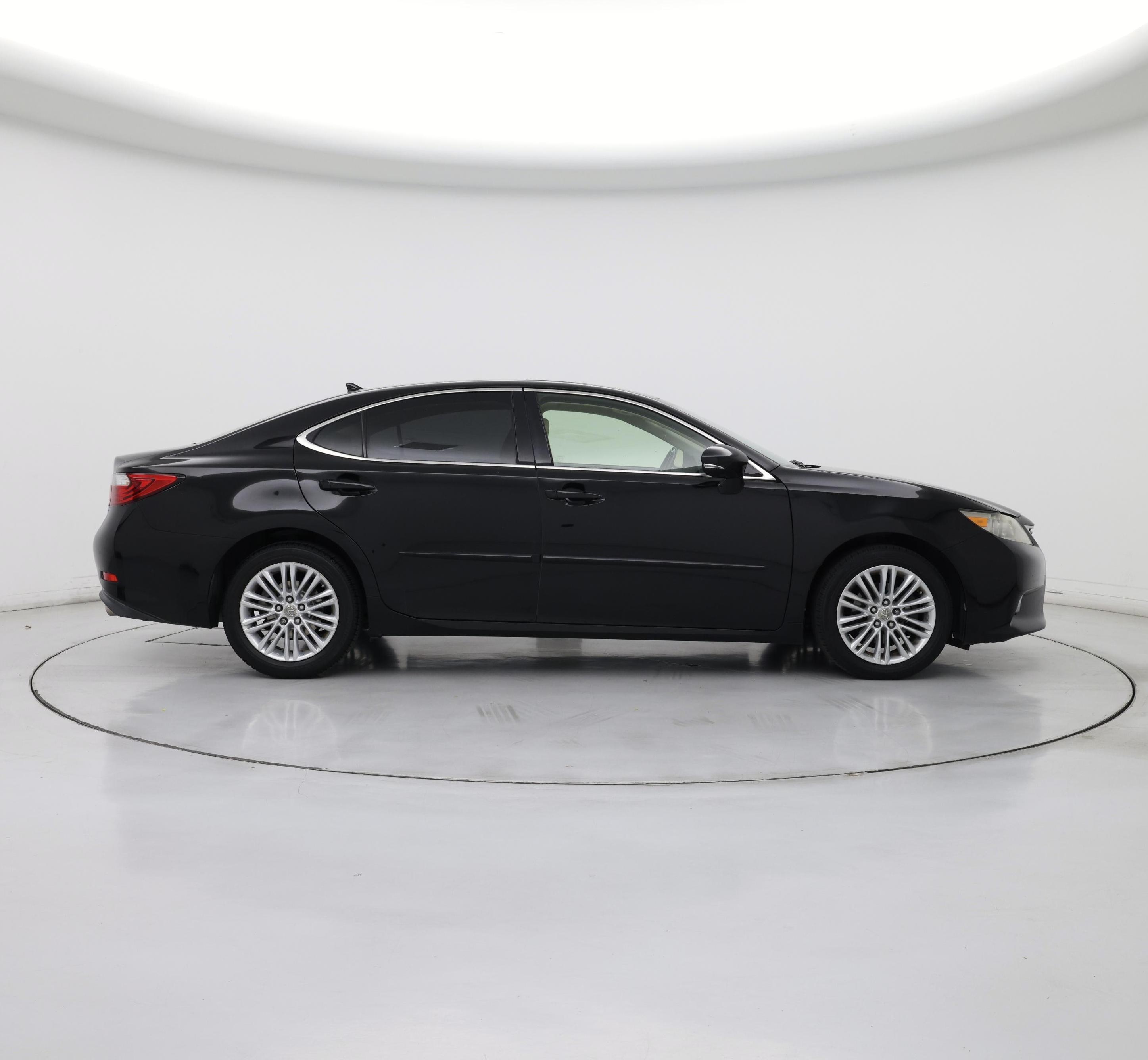 Thumbnail: 2013 Lexus ES - 7