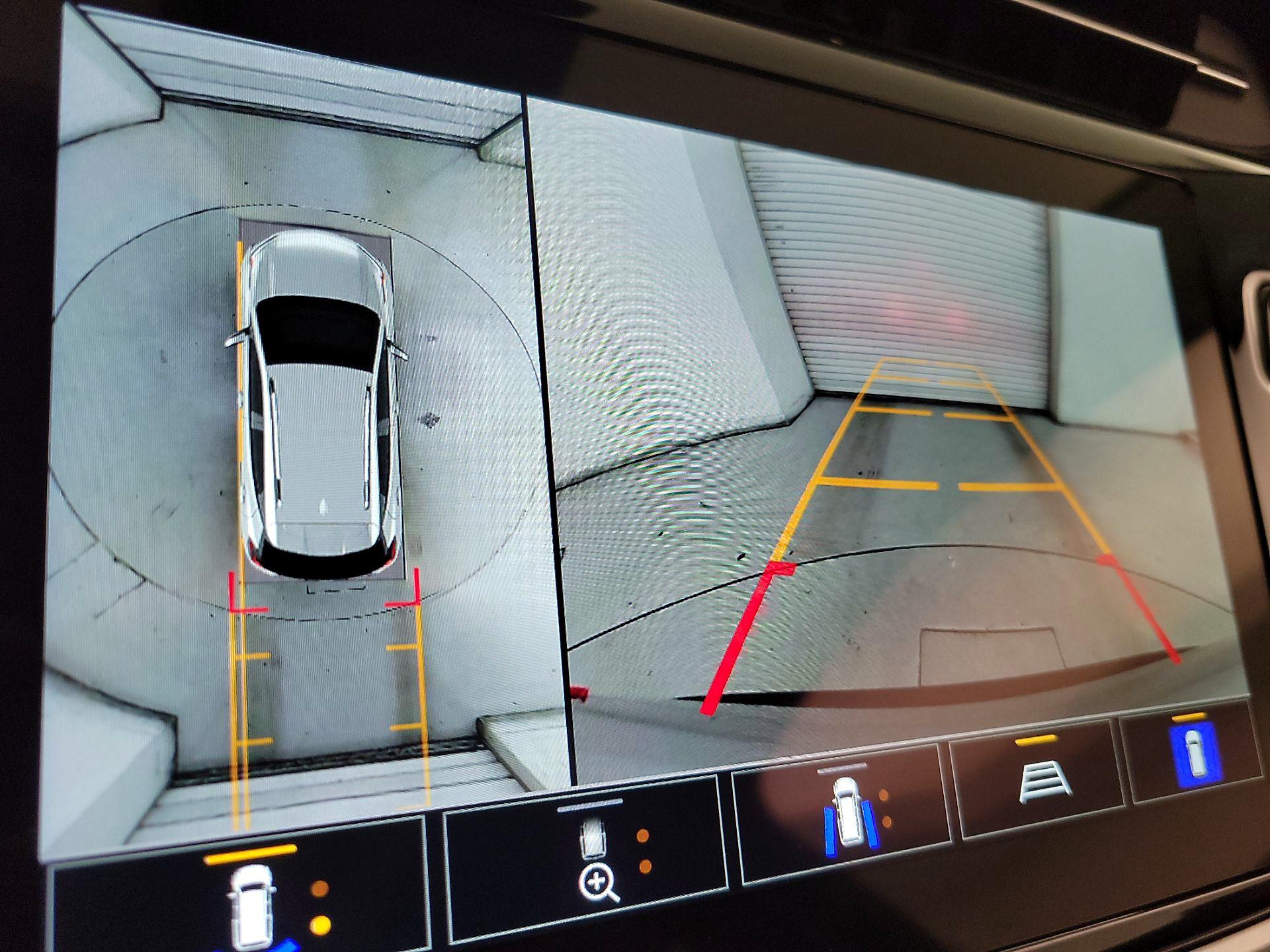 Thumbnail: 2023 Chevrolet Bolt EUV - 14