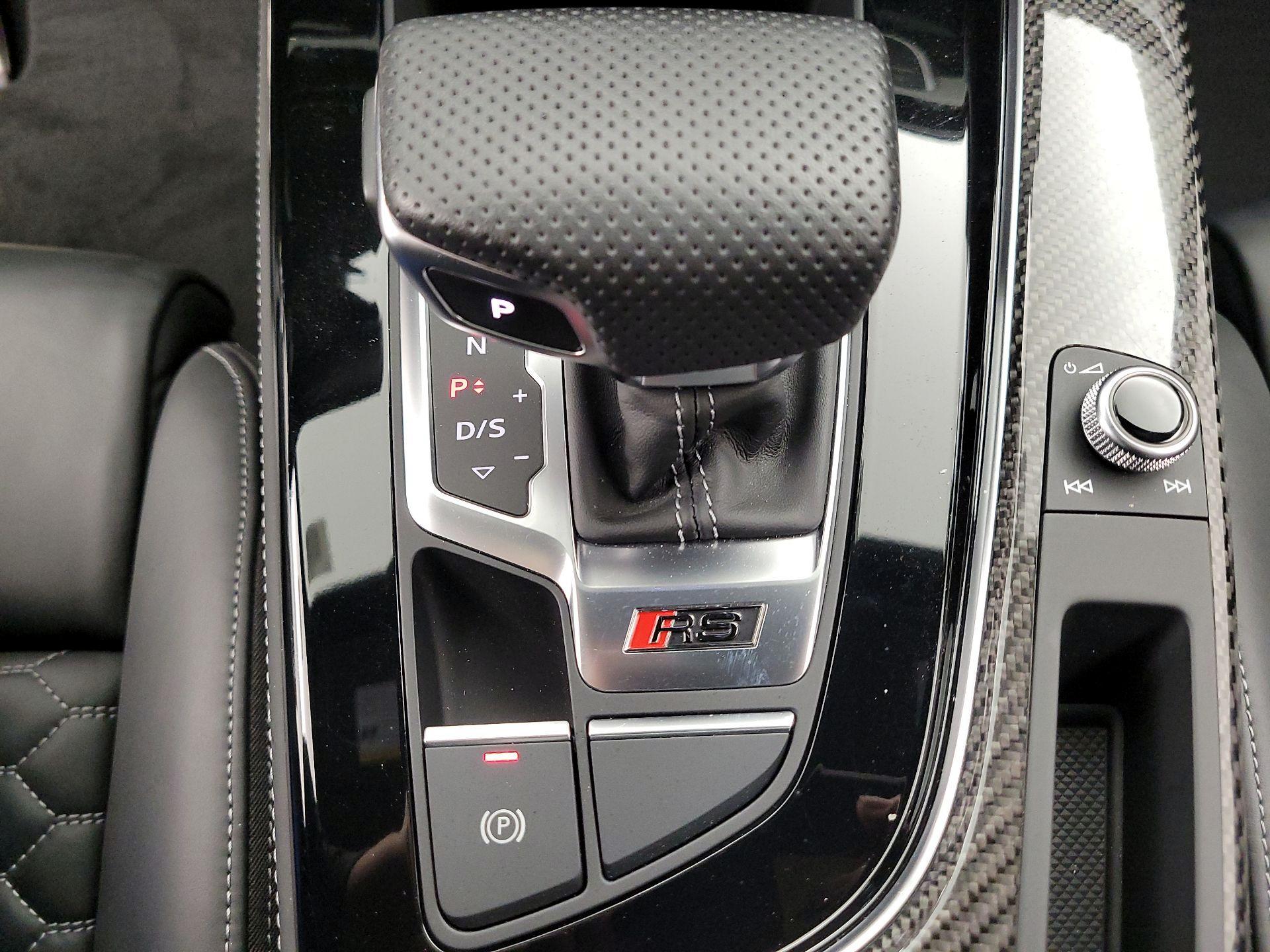 Thumbnail: 2023 Audi RS 5 - 18