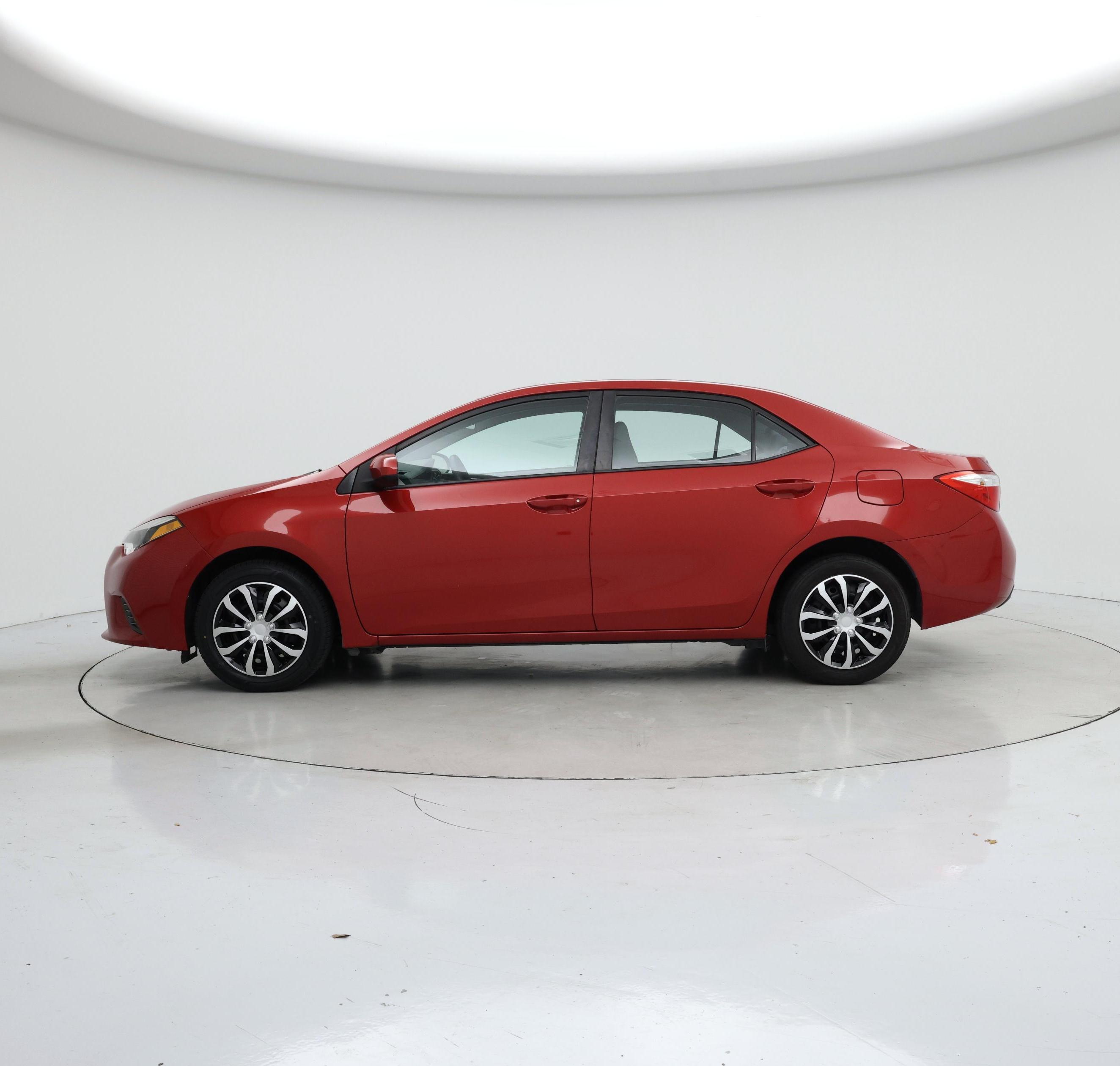 Thumbnail: 2015 Toyota Corolla - 3