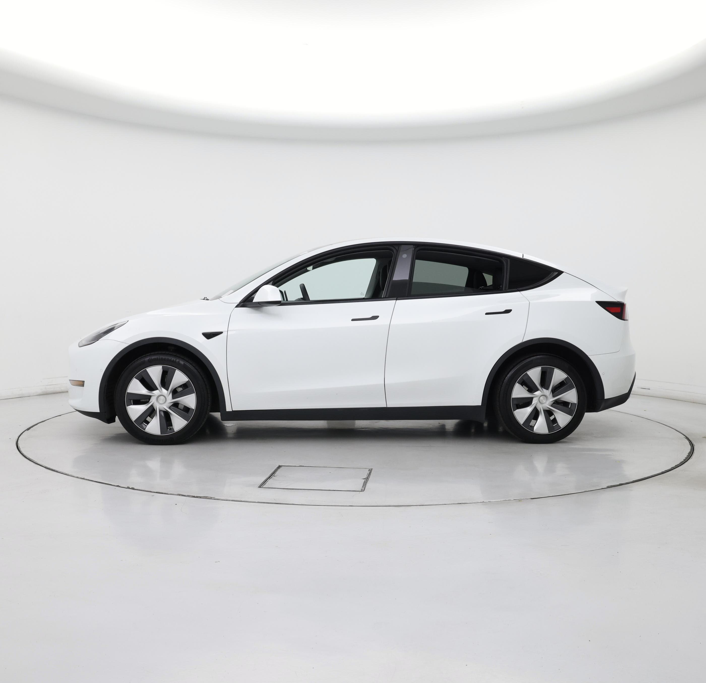Thumbnail: 2022 Tesla Model Y - 3