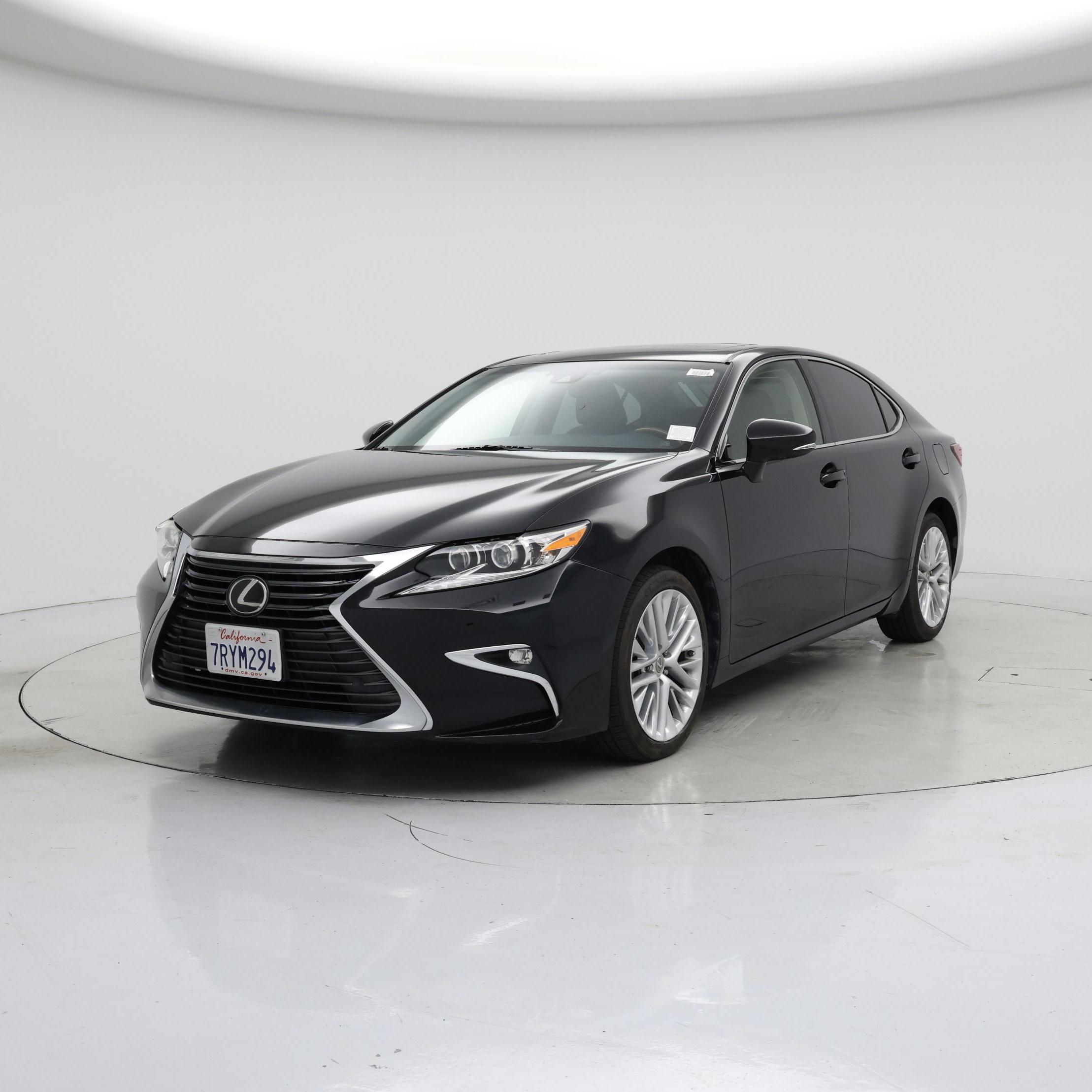 Thumbnail: 2016 Lexus ES - 4