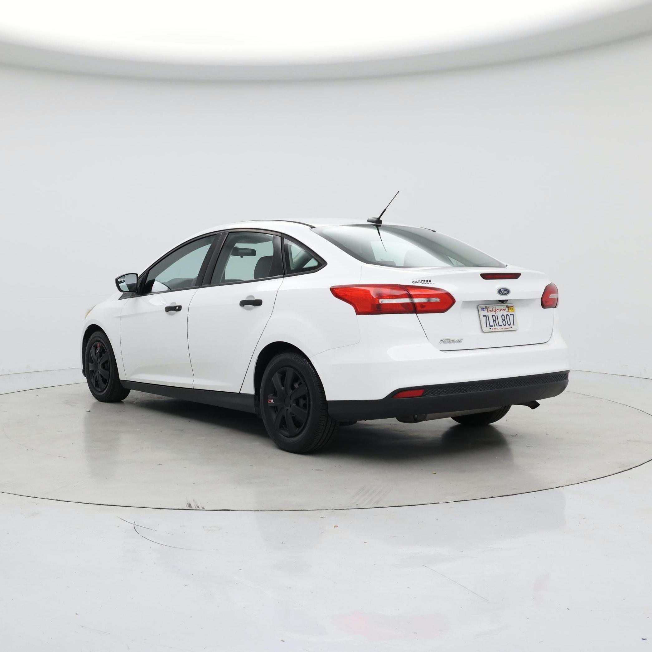 Thumbnail: 2015 Ford Focus - 2