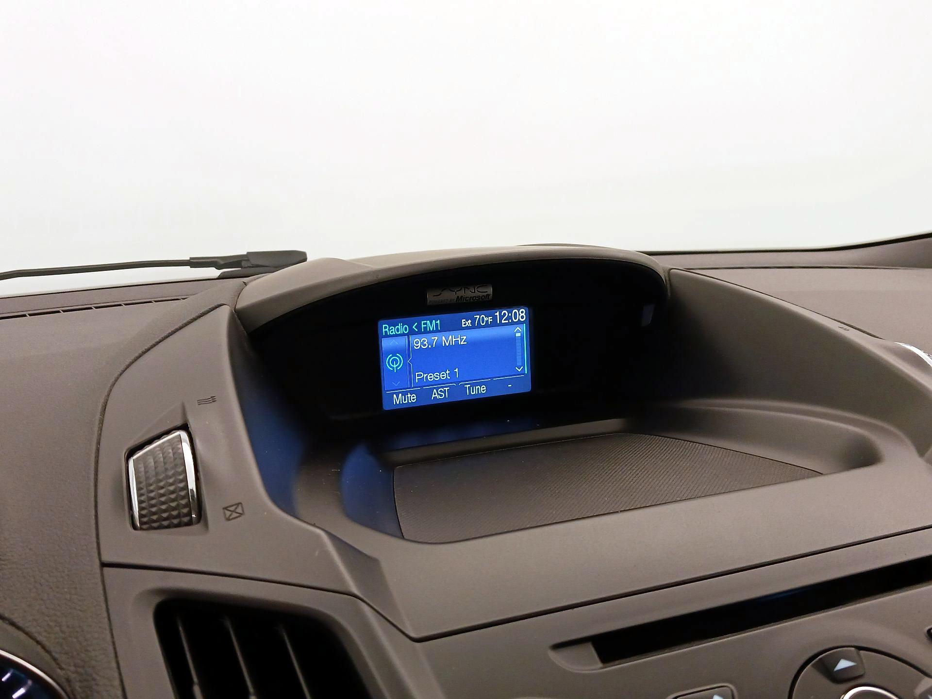 Thumbnail: 2013 Ford Escape - 14