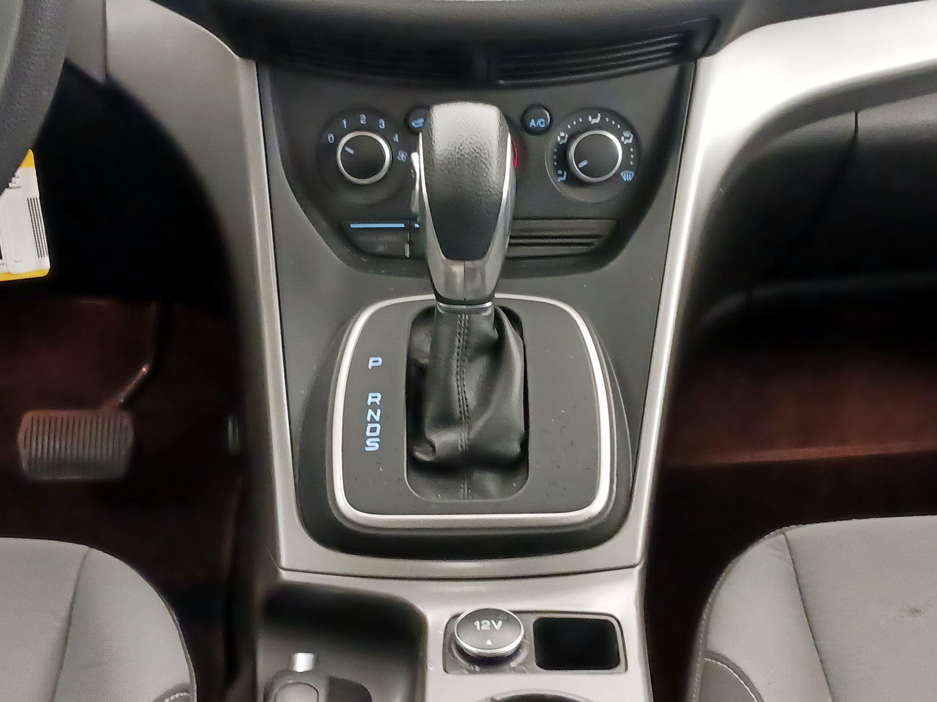 Thumbnail: 2013 Ford Escape - 16