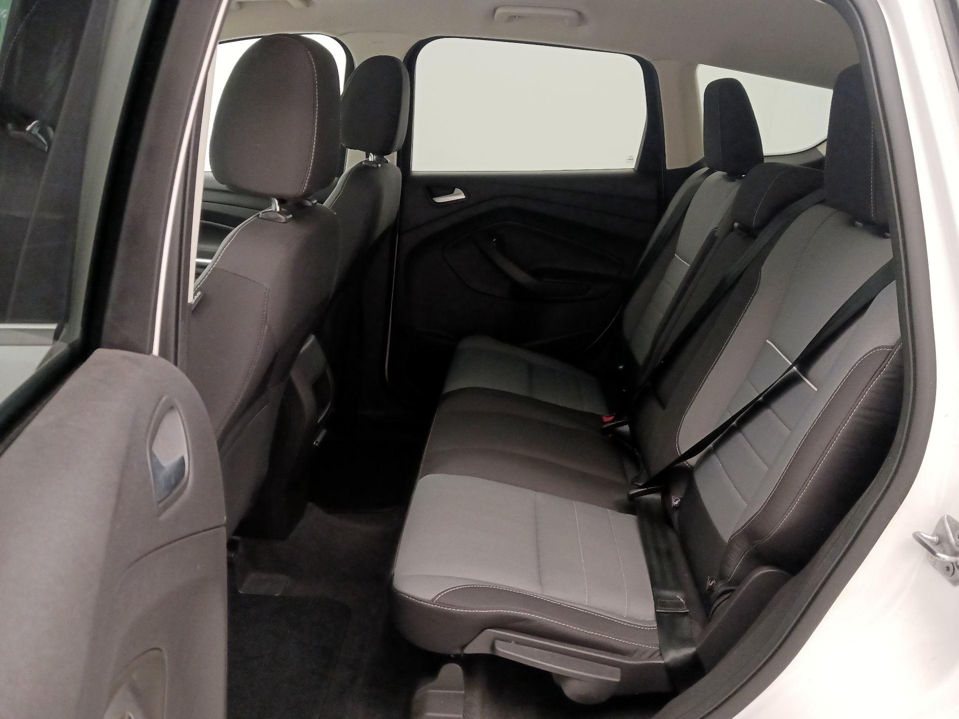 Thumbnail: 2013 Ford Escape - 18