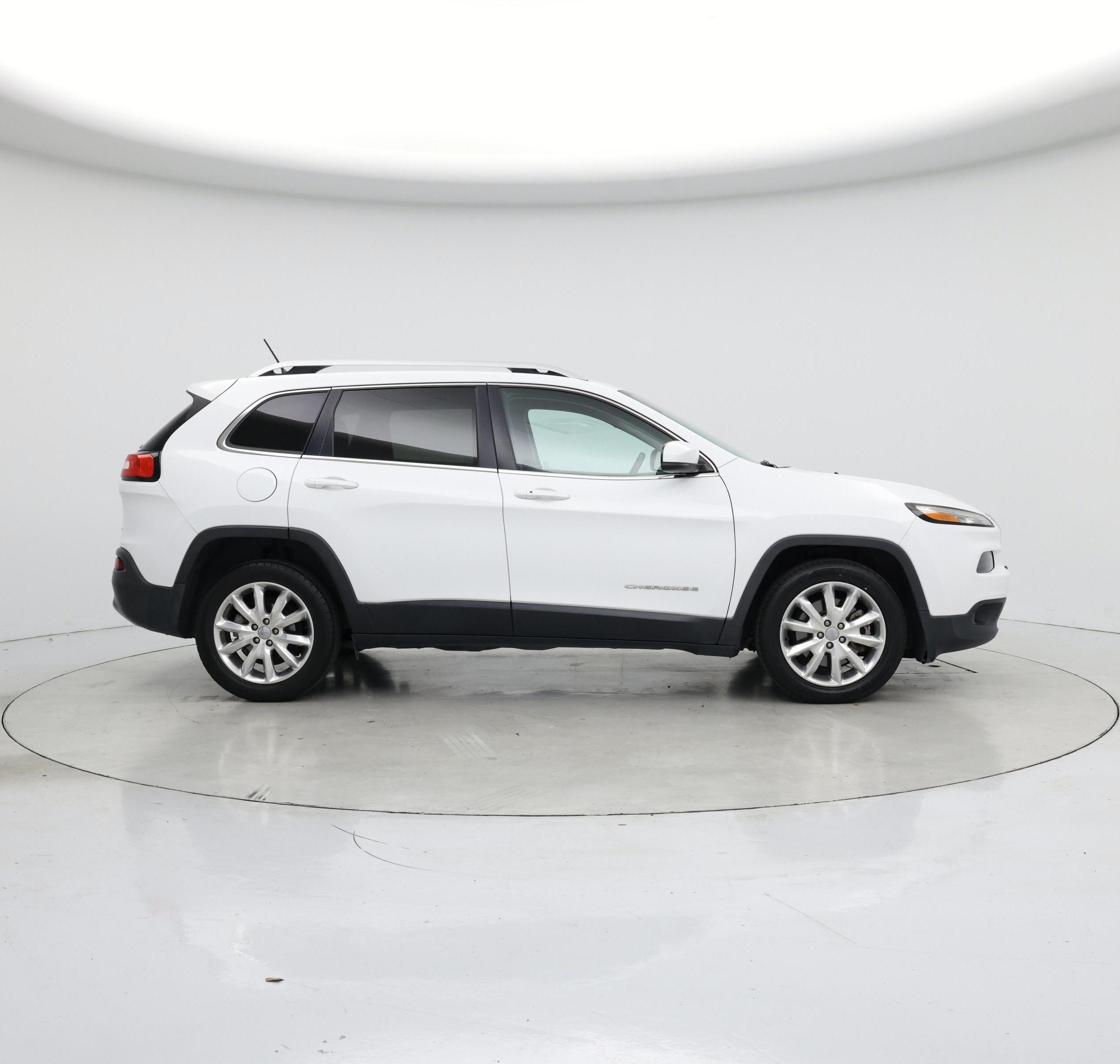 Thumbnail: 2015 Jeep Cherokee - 7