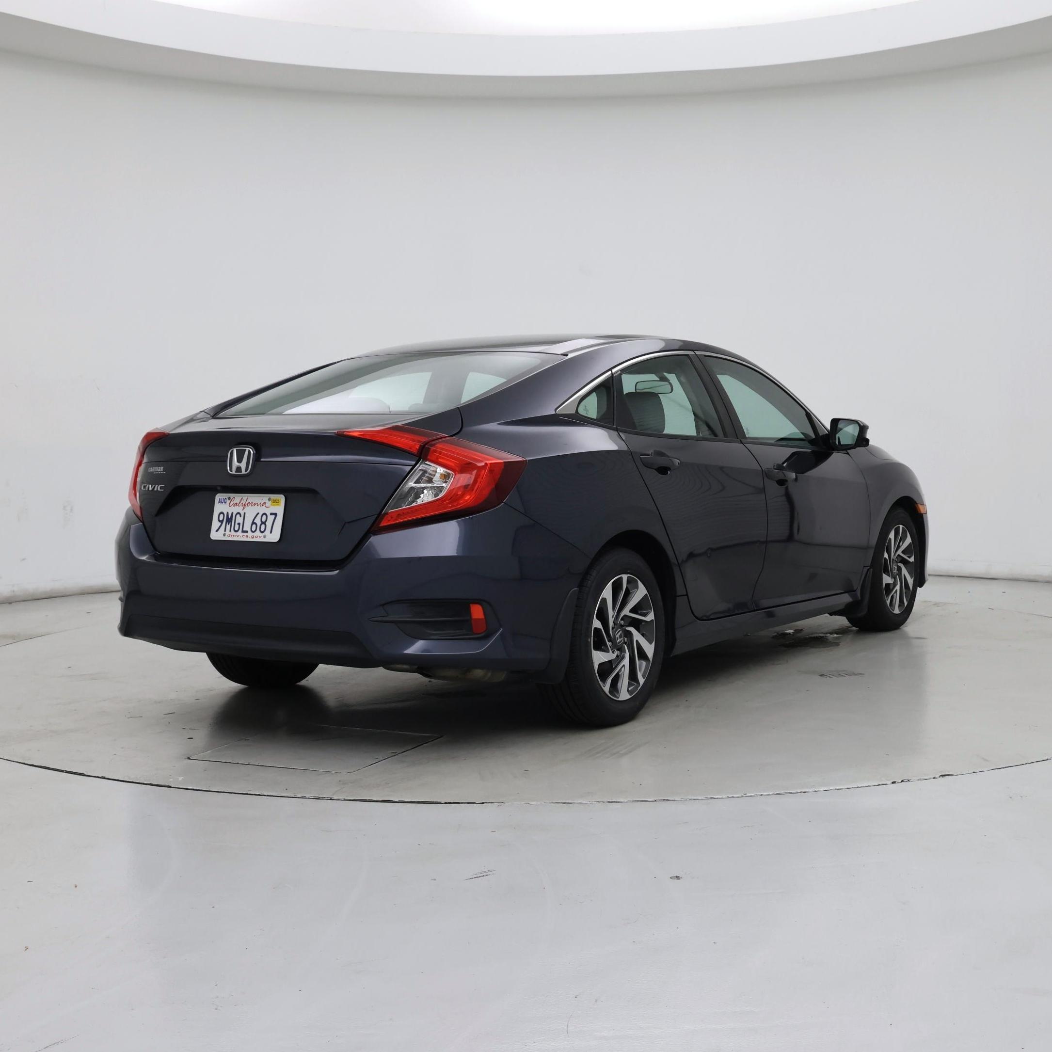 Thumbnail: 2016 Honda Civic - 8