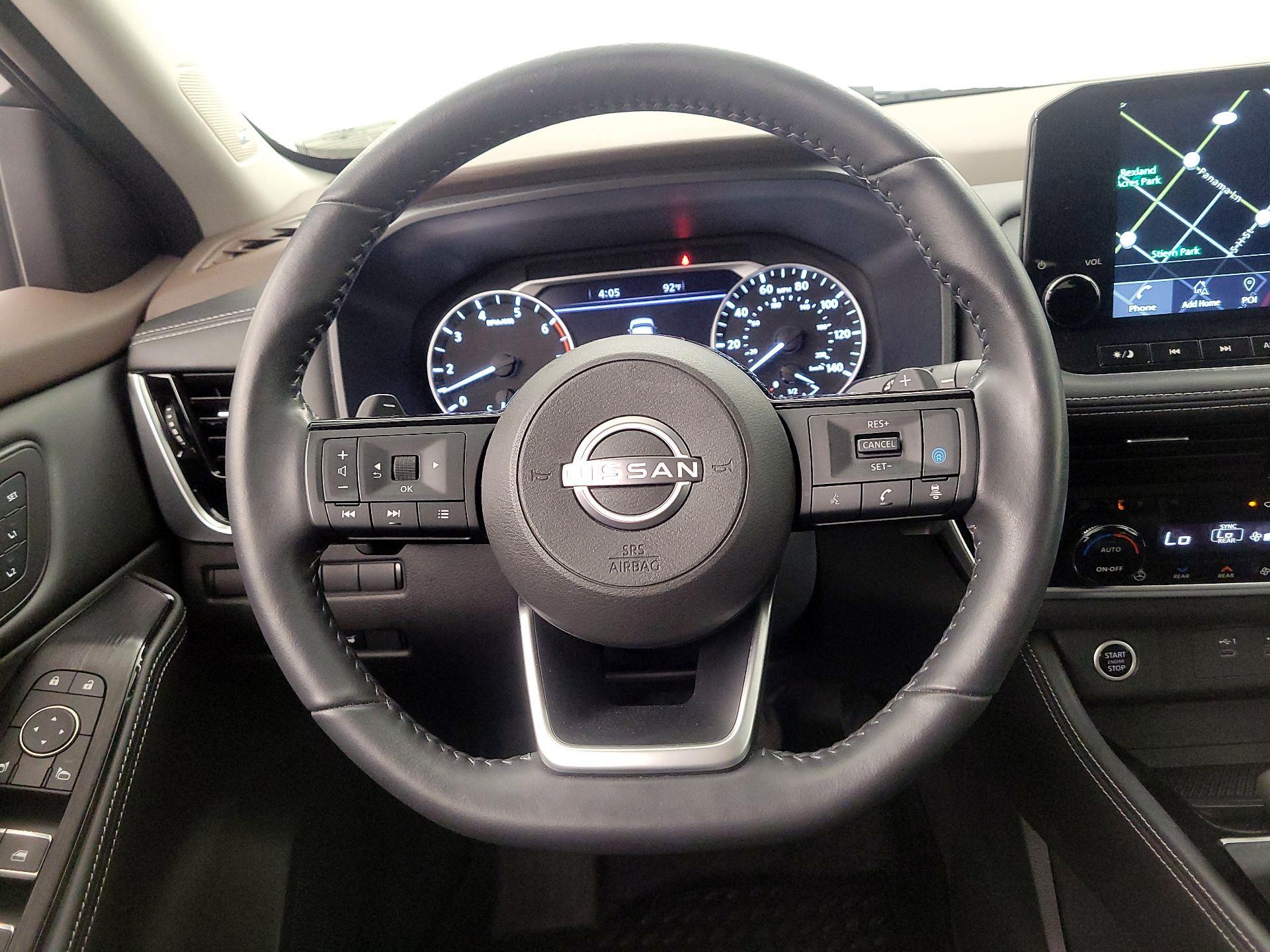 Thumbnail: 2022 Nissan Rogue - 10