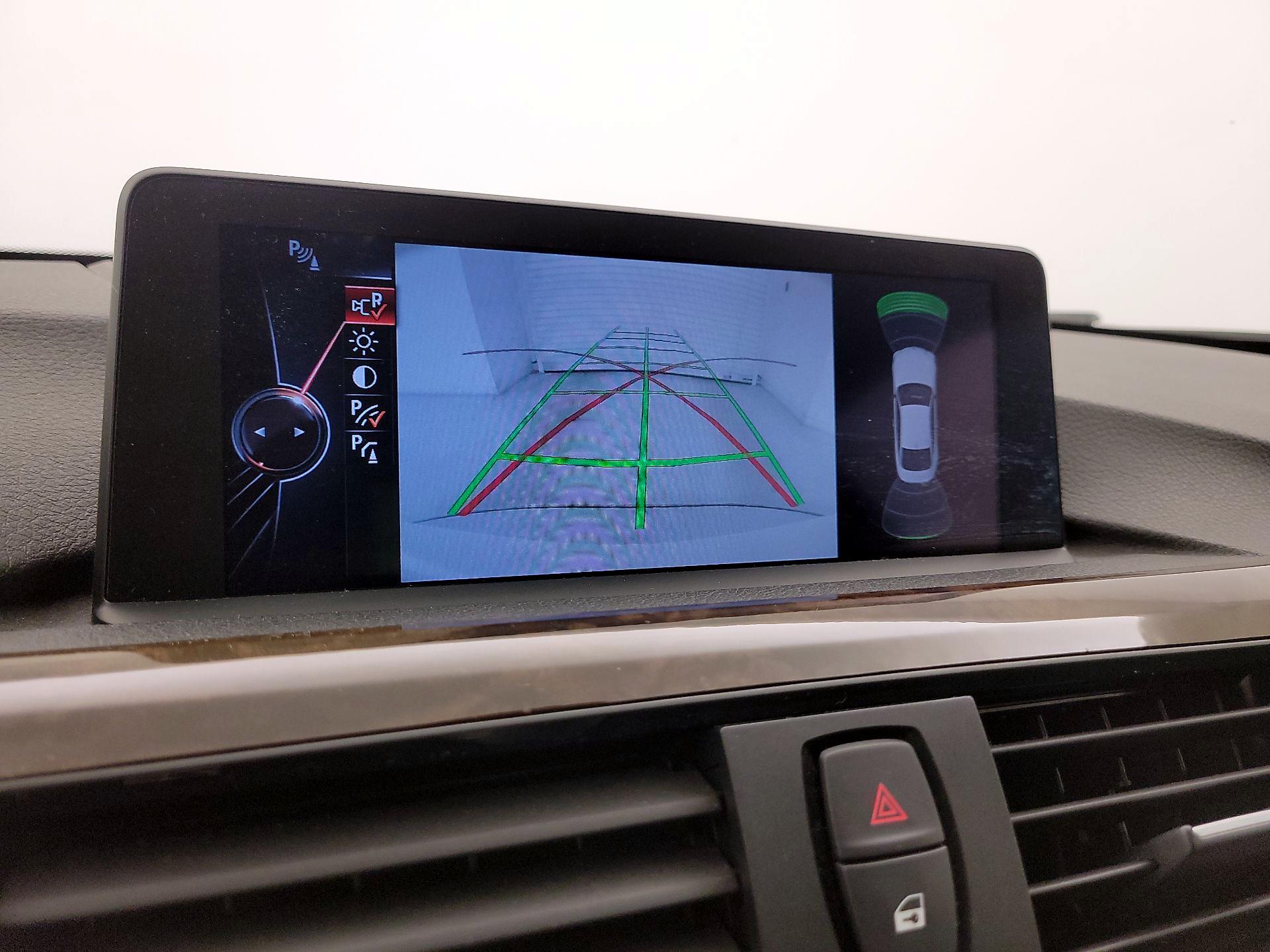 Thumbnail: 2015 BMW 4 Series - 15
