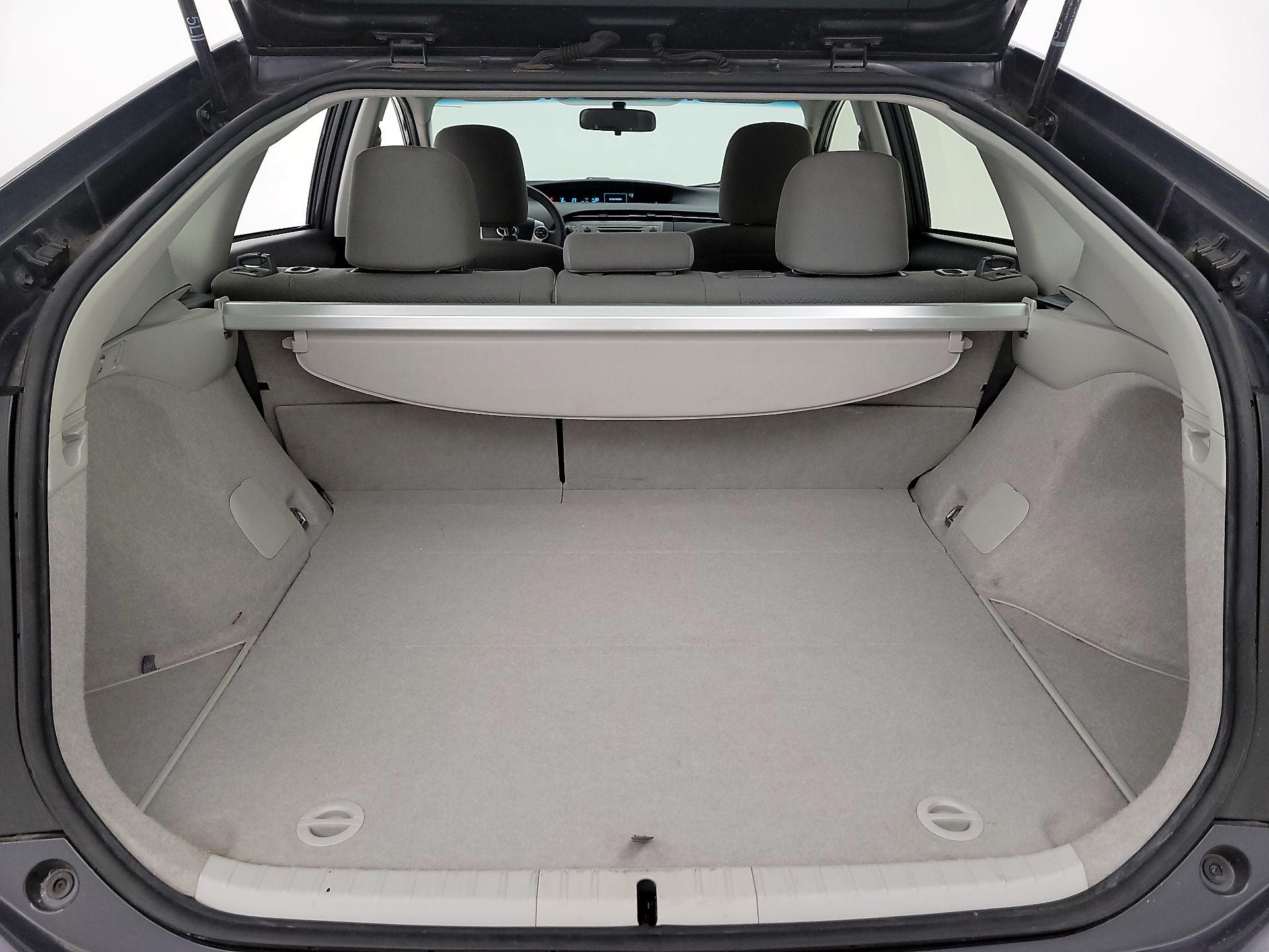 Thumbnail: 2015 Toyota Prius - 20