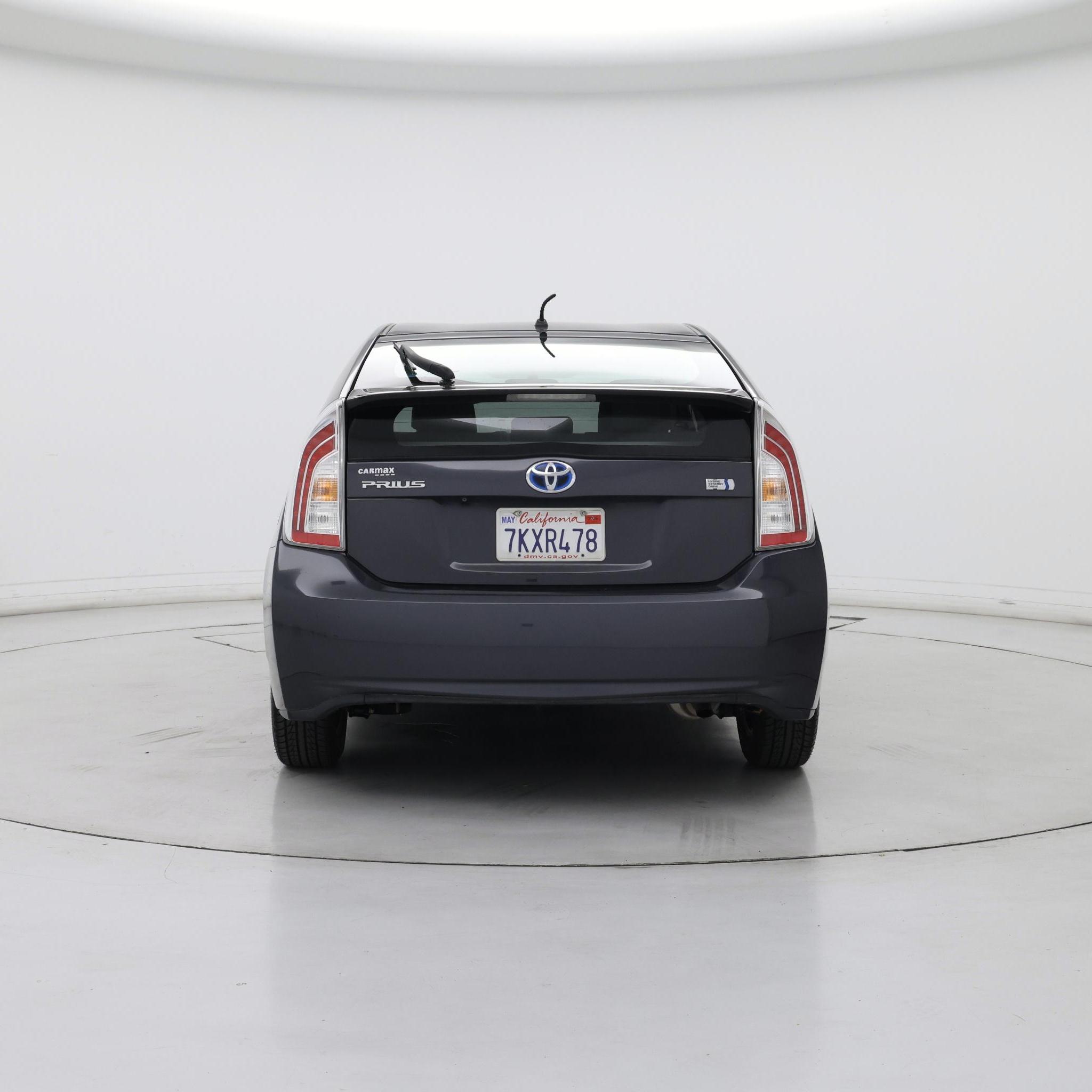 Thumbnail: 2015 Toyota Prius - 6