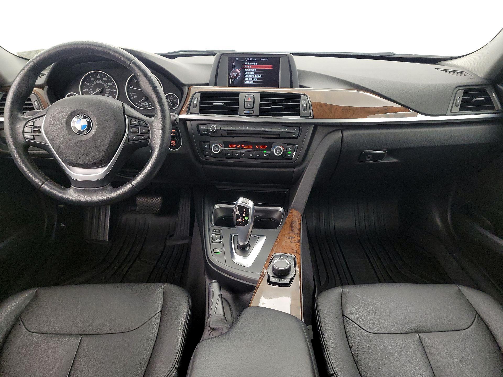 Thumbnail: 2015 BMW 3 Series - 9