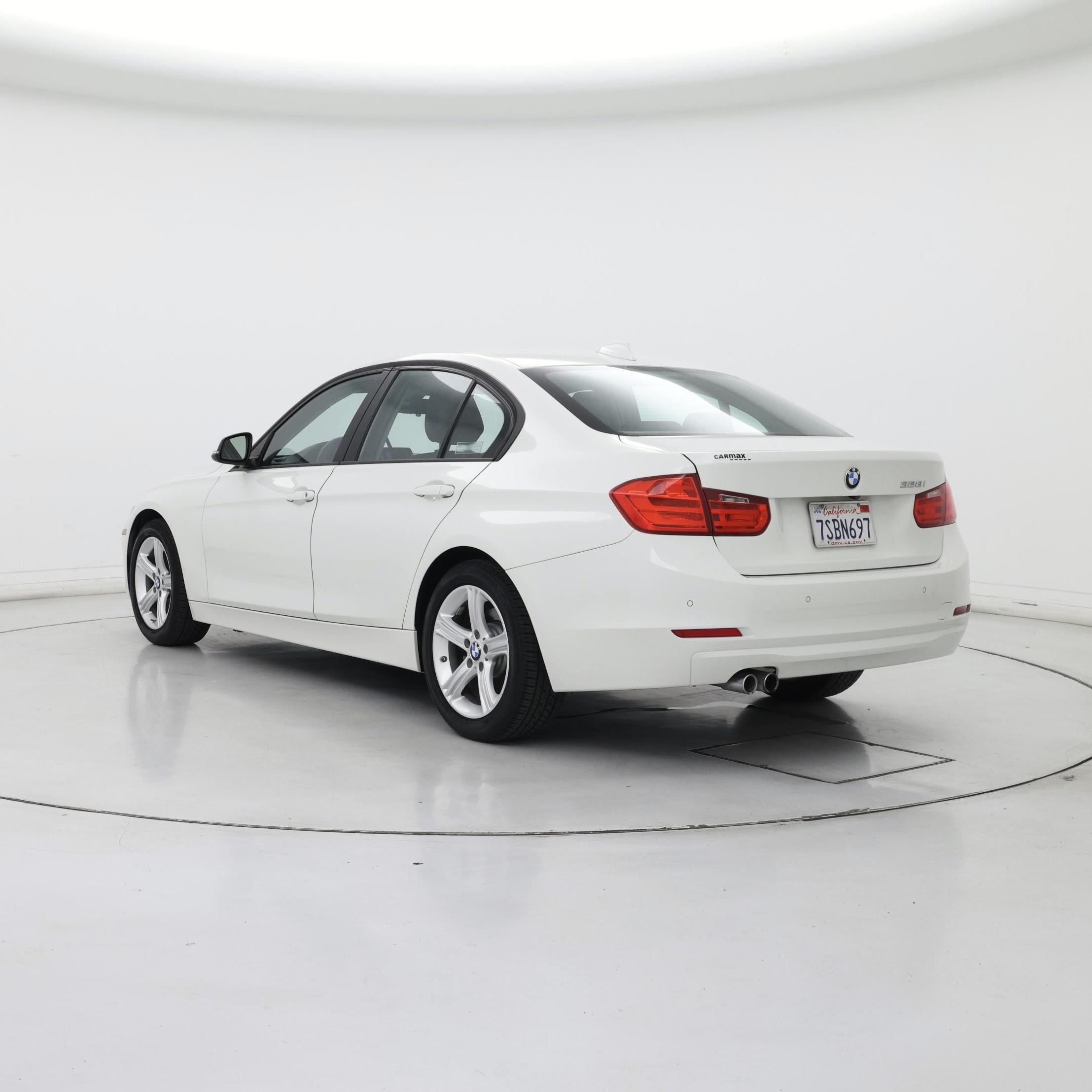 Thumbnail: 2015 BMW 3 Series - 2
