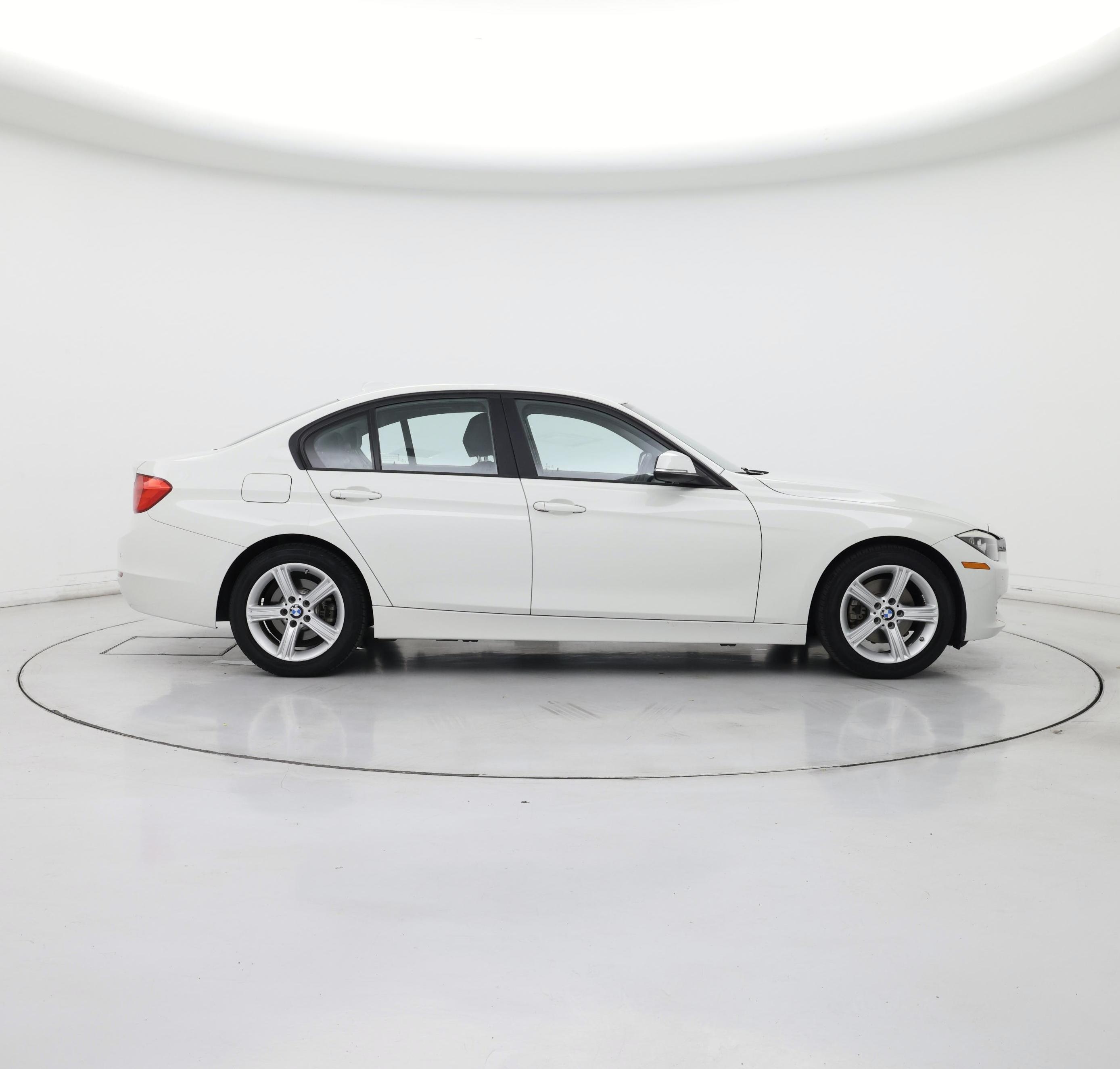 Thumbnail: 2015 BMW 3 Series - 7