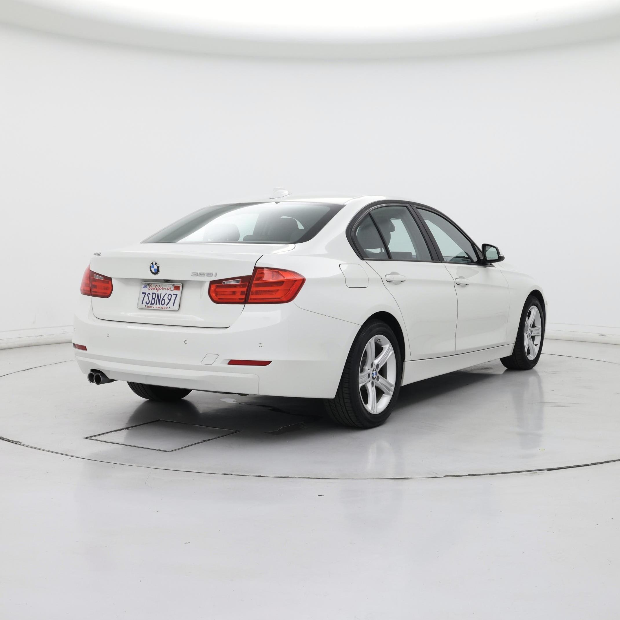 Thumbnail: 2015 BMW 3 Series - 8