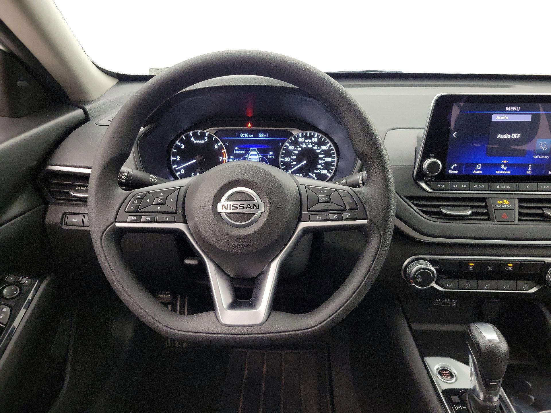 Thumbnail: 2021 Nissan Altima - 10
