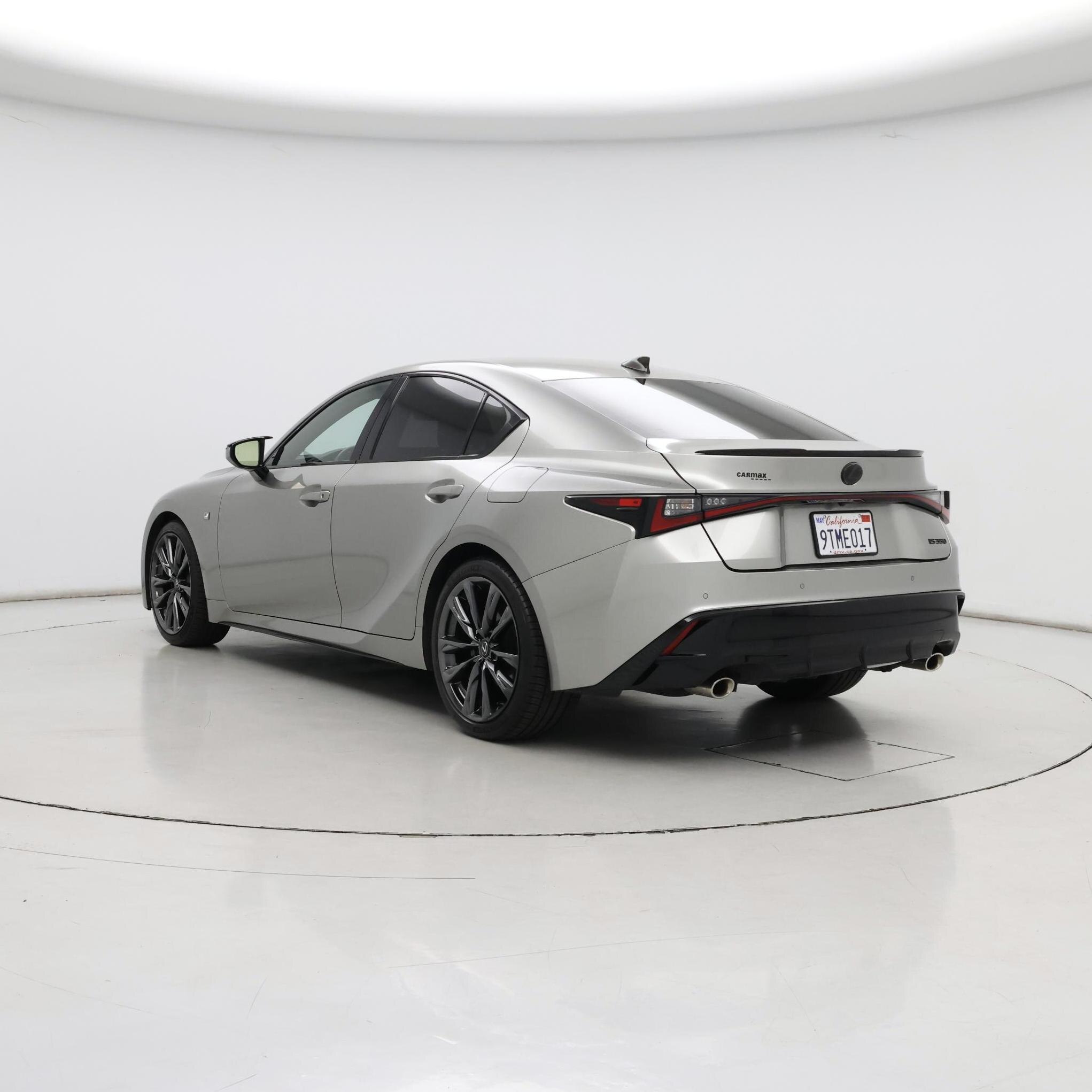 Thumbnail: 2022 Lexus IS - 2