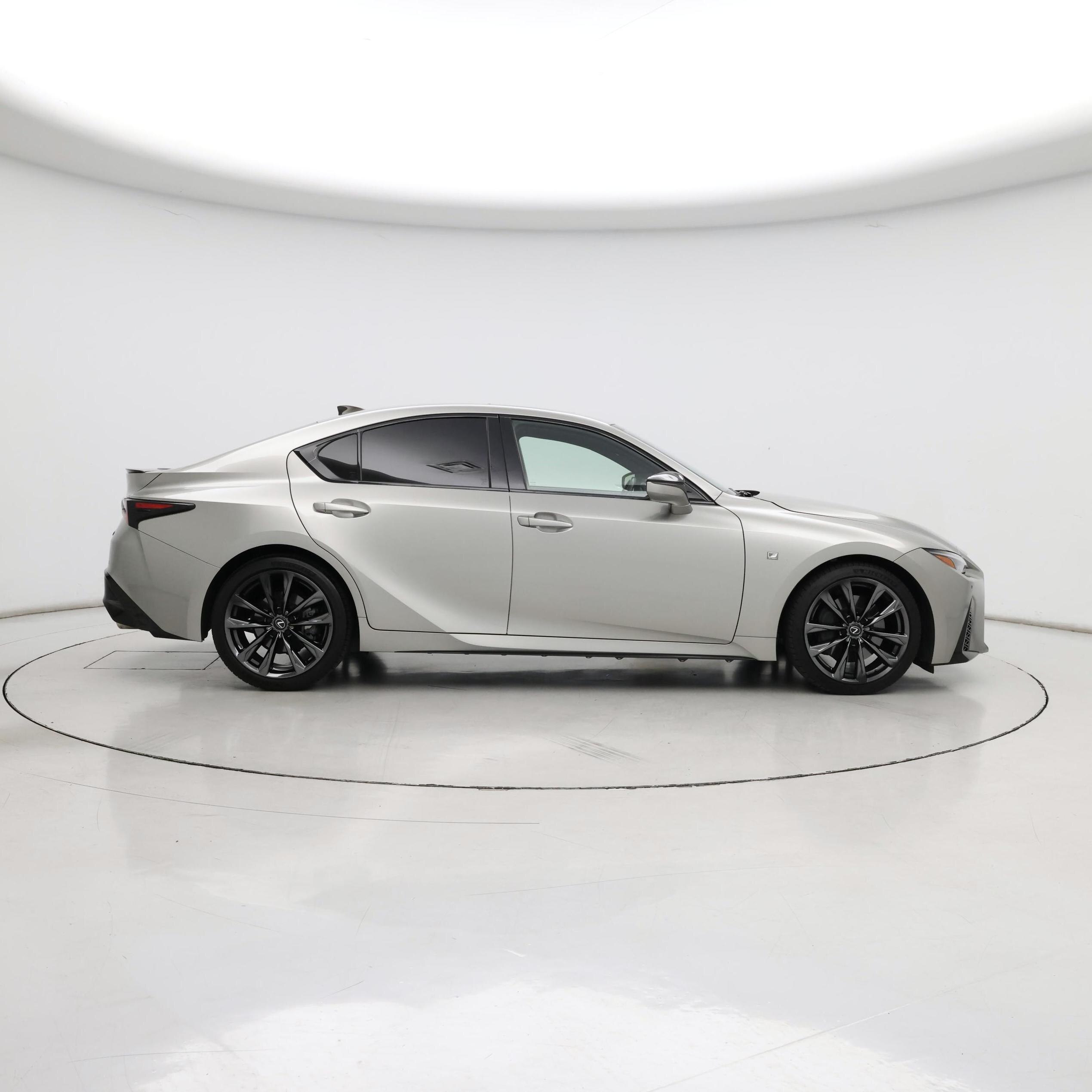 Thumbnail: 2022 Lexus IS - 7