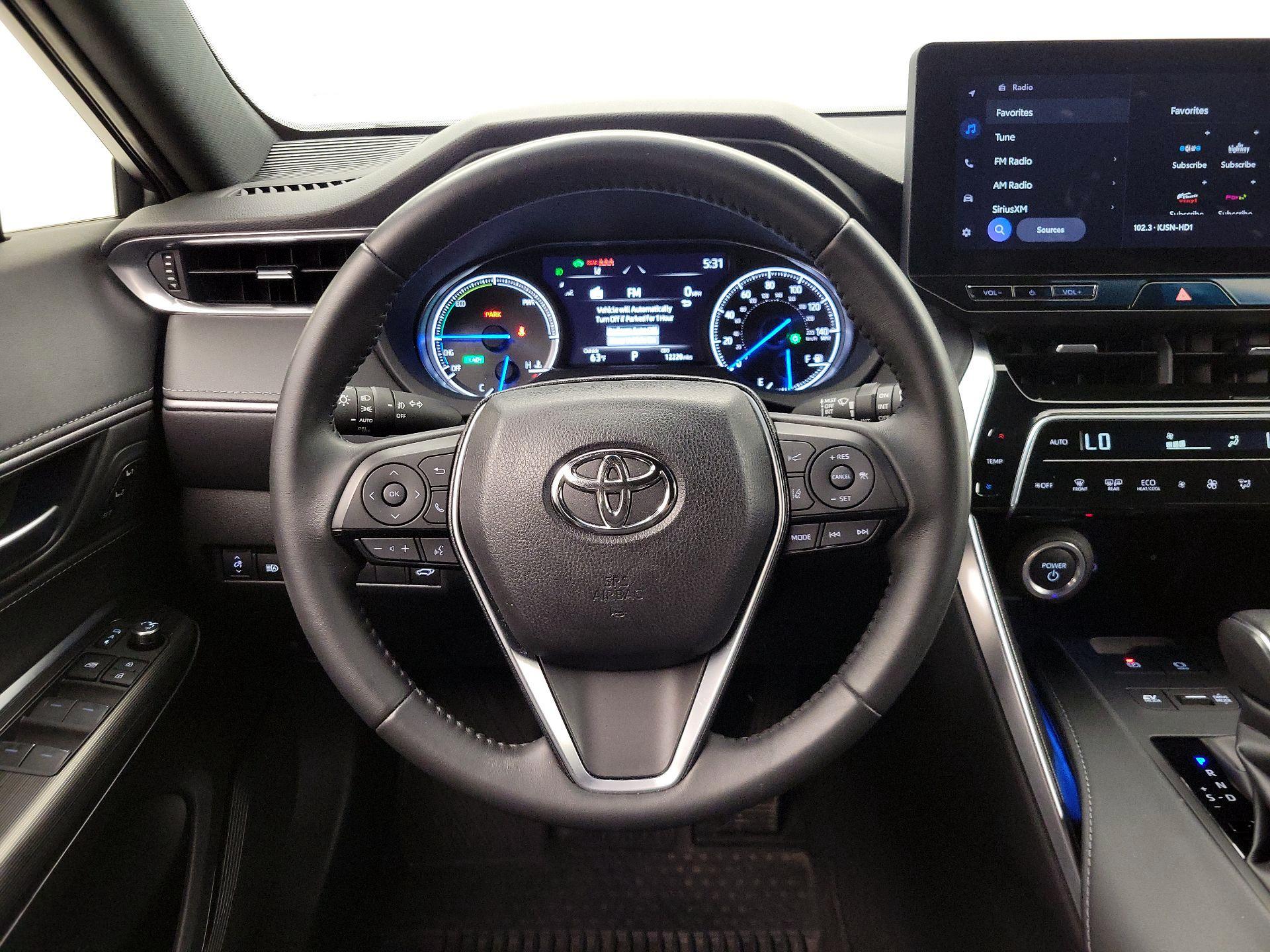 Thumbnail: 2024 Toyota Venza - 10