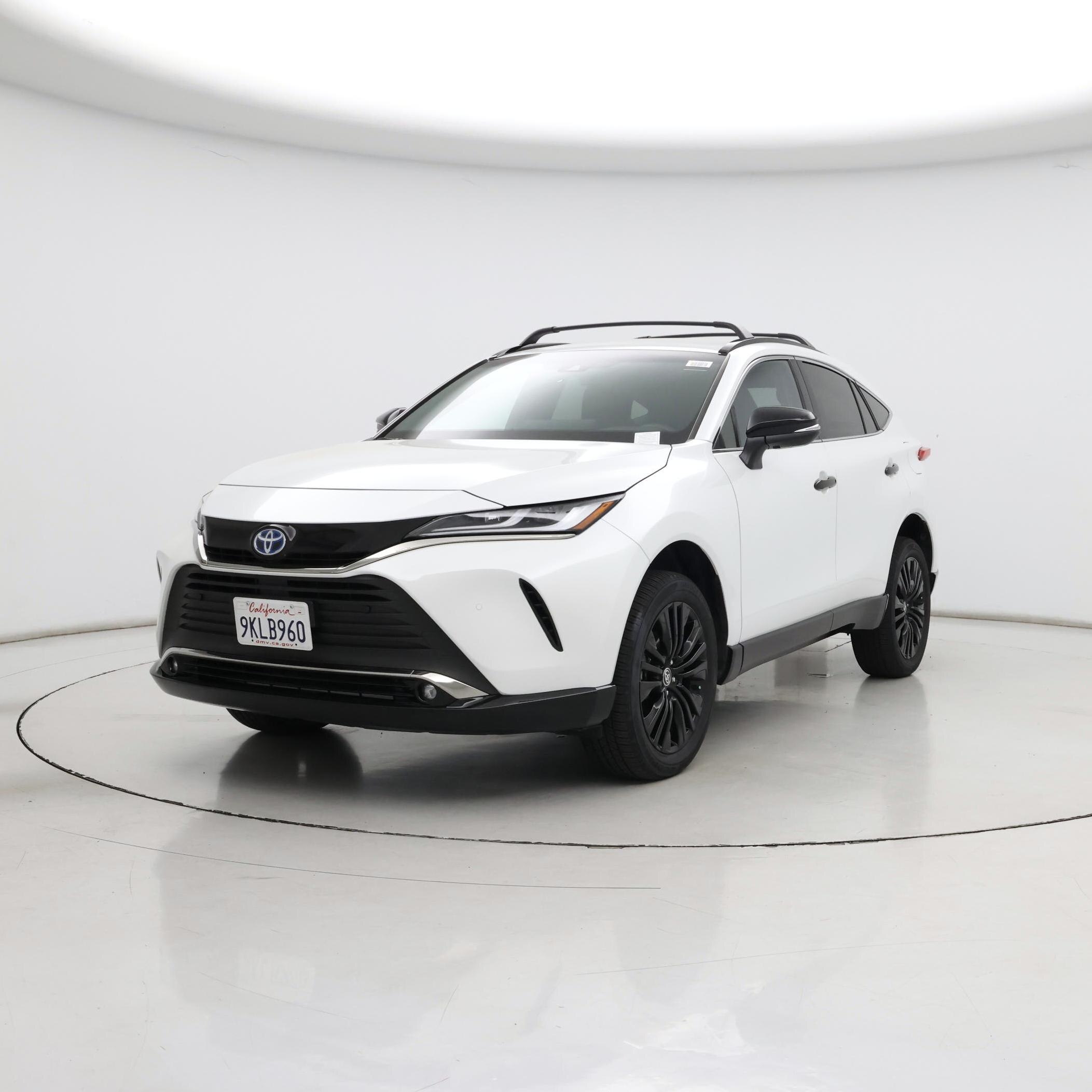 Thumbnail: 2024 Toyota Venza - 4