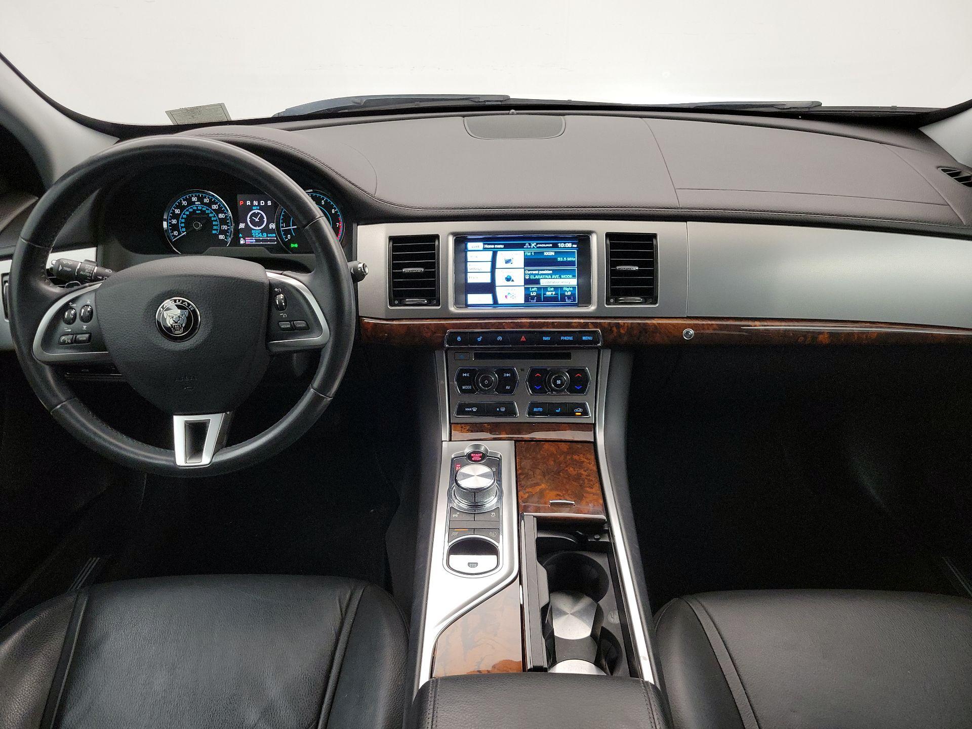 Thumbnail: 2014 Jaguar XF - 9